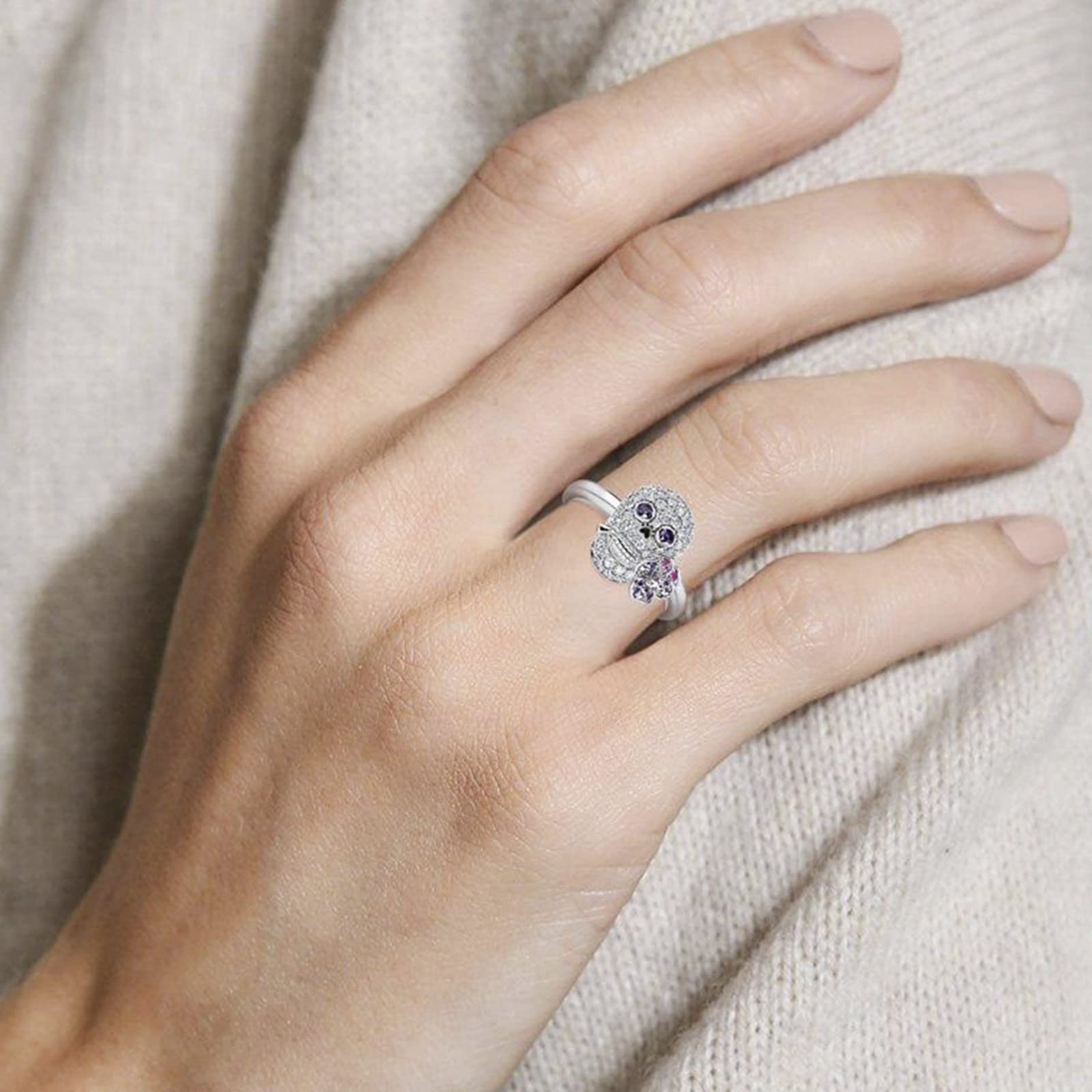 Jeulia Sterling Silver Skull Engagement Ring Set with Heart Cut White Diamond & Cubic Zirconia Flower Design - Wedding, Promise, Anniversary Jewelry for Women & Brides (Gift Box Included) - Perfect for Gothic Weddings, Unique Proposals & Alternative Fashion Statements
