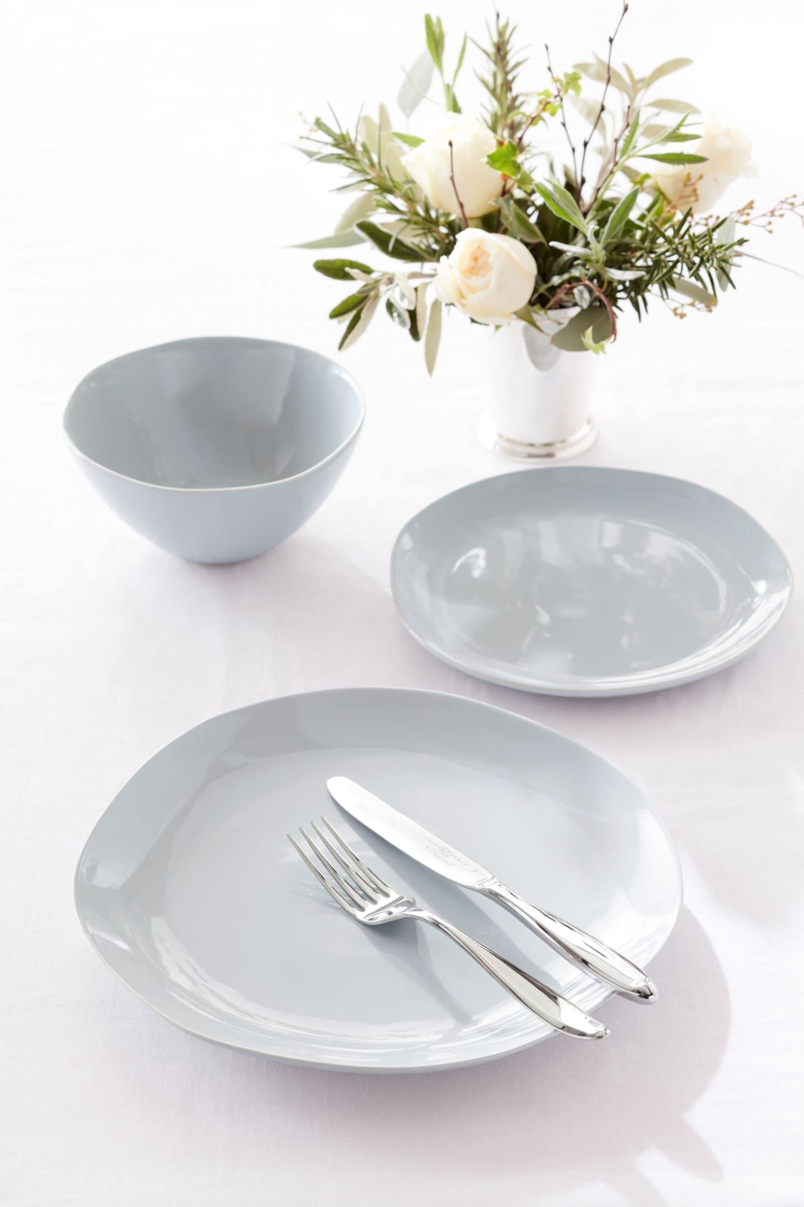 **Sophie Conran Arbor 11-Inch Dinner Plates Set of 4 – Stoneware Microwave & Dishwasher Safe – Organic Shape for Pasta, Appetizers & Main Courses – Dove Grey – Perfect for Casual Dining & Entertaining**