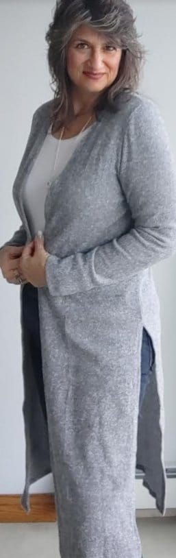 Stylish Grey Ribbed Cardigan with Side Slits - Cozy Knit Sweater for Women | Perfect for Fall Layering & Casual Outfits