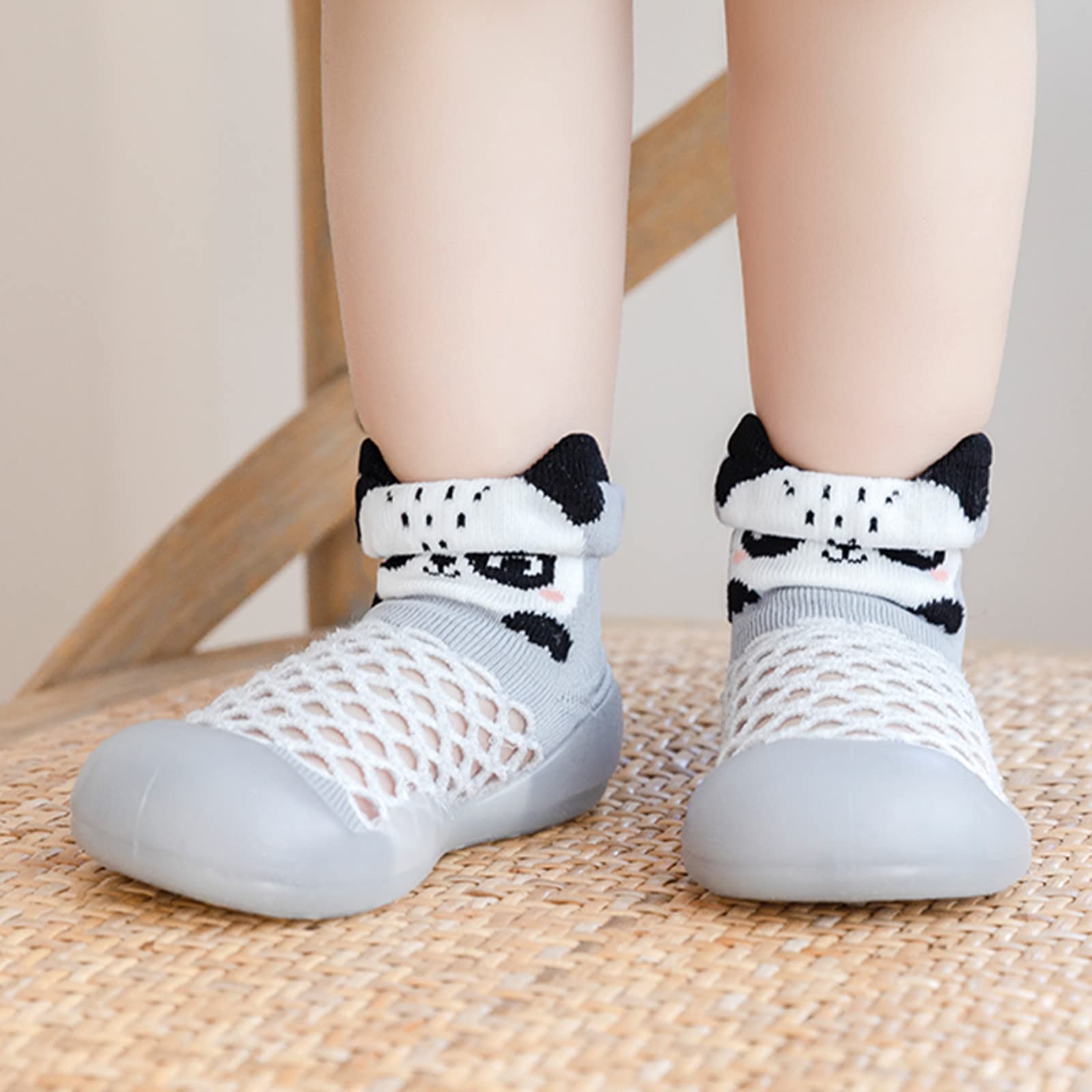 **Boys 5T Light Up Shoes - Toddler Non-Slip Breathable Mesh Sneakers with Animal Prints & Cartoon Socks Design for Infants & Girls - Perfect for Indoor Play, Early Walking & Casual Outings**