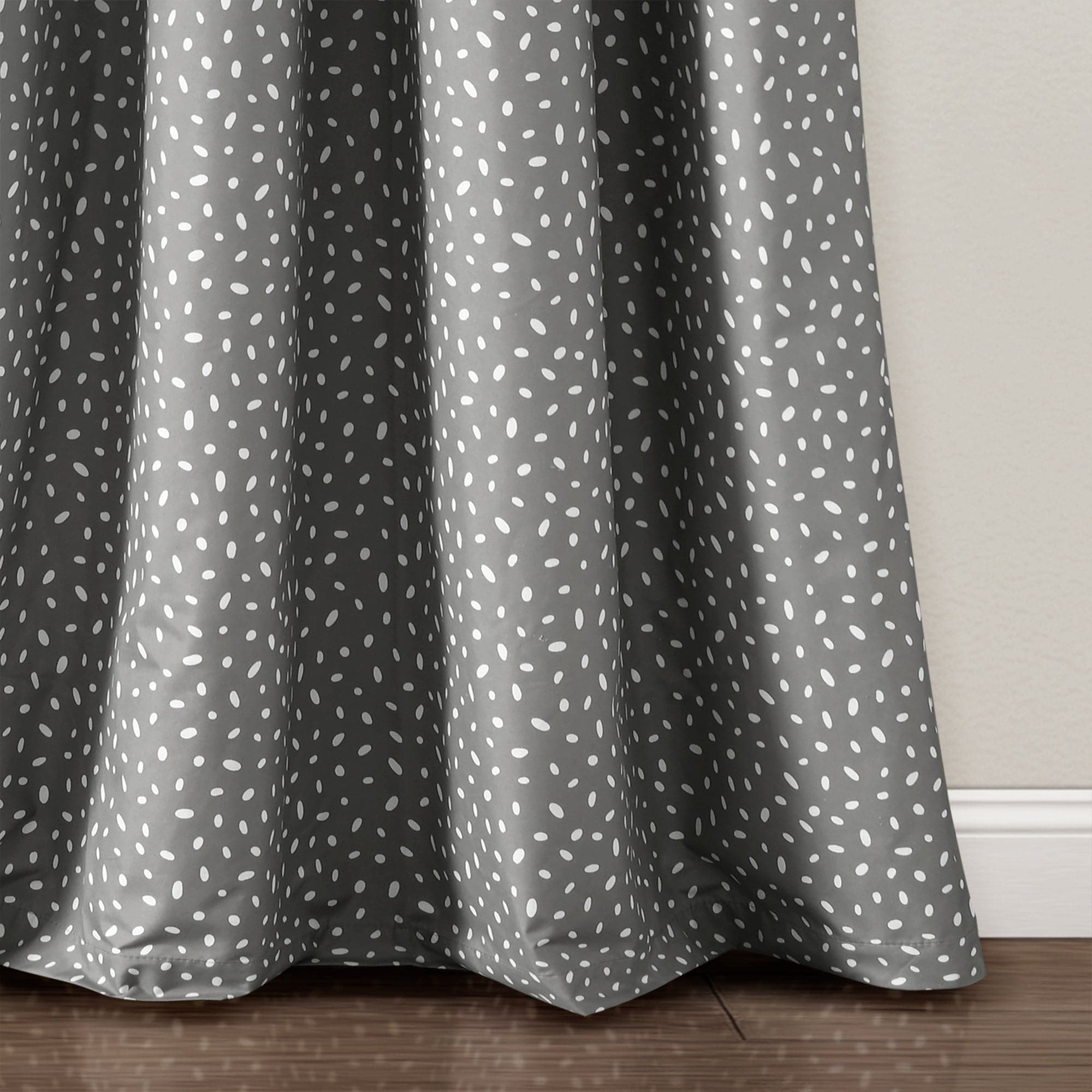 Pixie Fox Geo Blackout Window Curtain Panel - Blackout Curtains for Bedroom, Living Room & Nursery - Light Blocking Thermal Insulated Drapes for Better Sleep & Energy Efficiency
