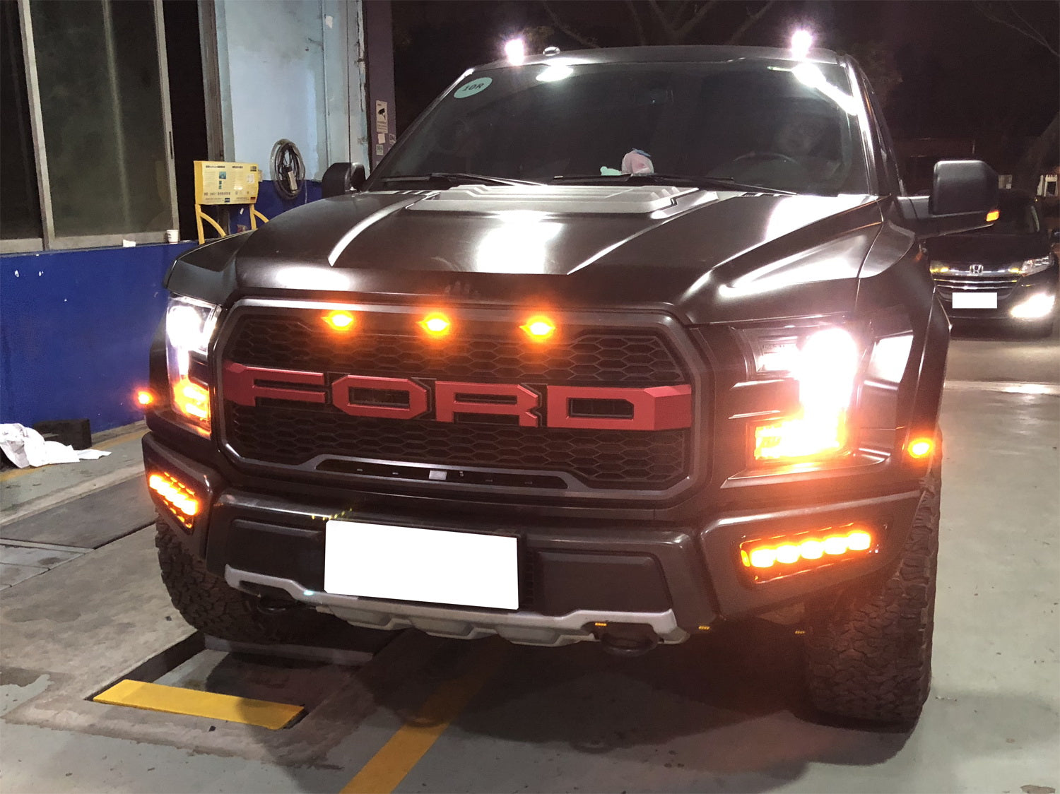 5-Pack White/Amber Switchback LED Daytime Running Lights for 2017-2020 Ford Raptor - DRL Fog Lights for Off-Road & Night Driving