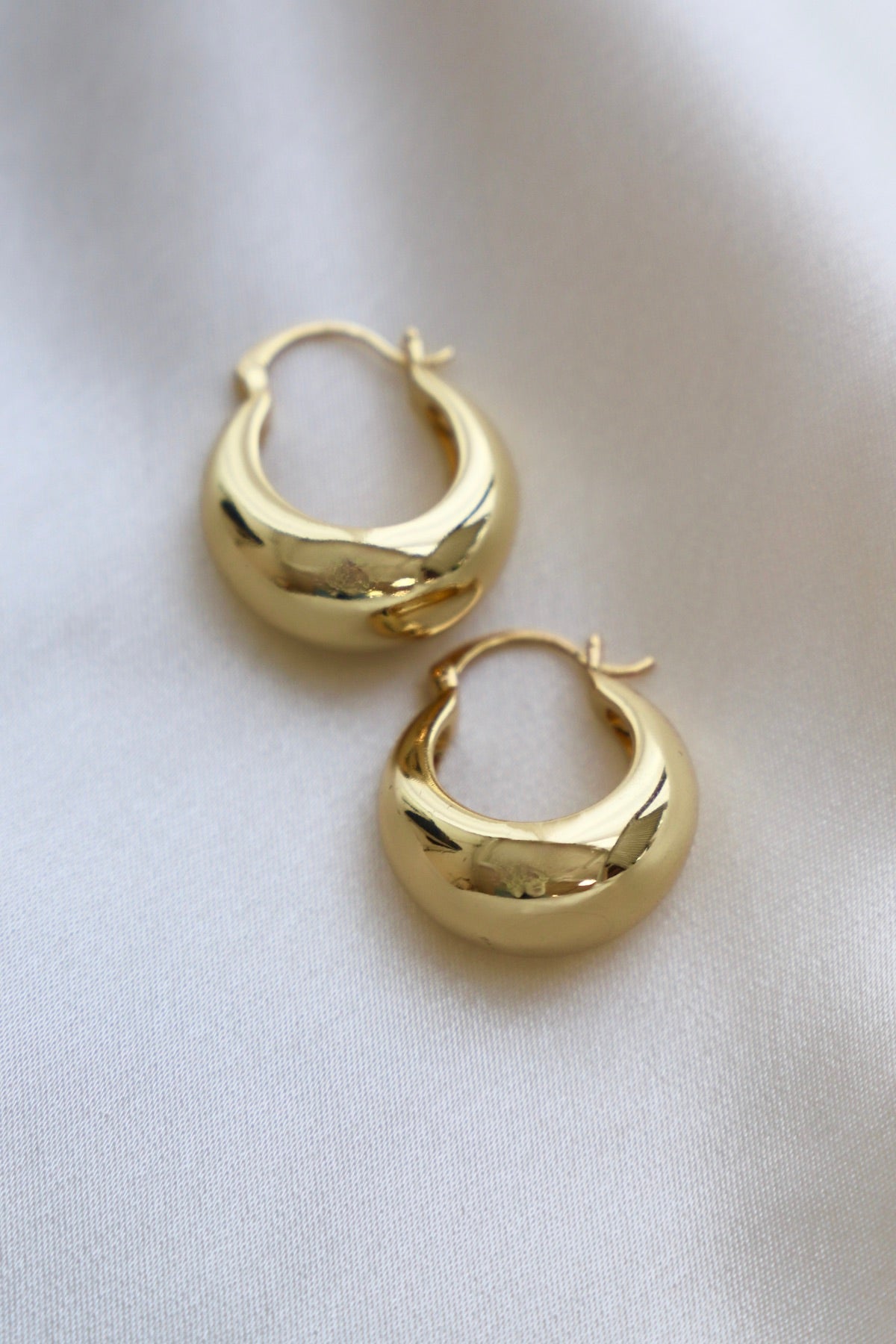 Chunky Hoop Earrings for Women - Fashionable Coco Style Gold & Silver Statement Earrings - Perfect for Parties, Weddings & Everyday Wear