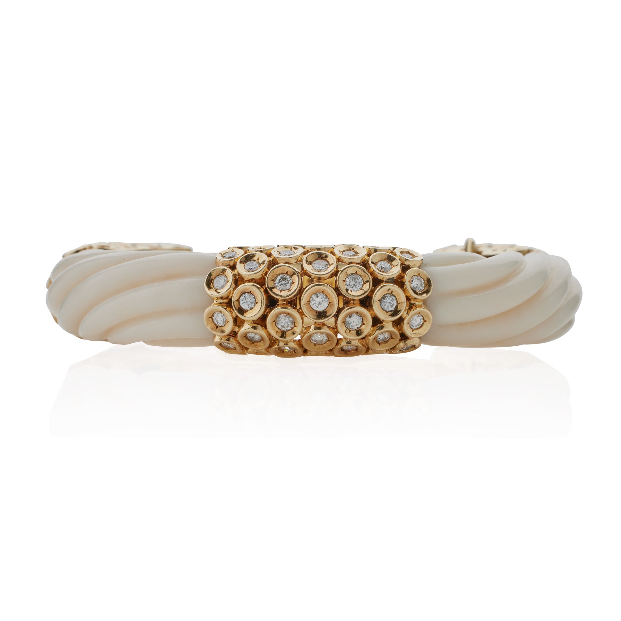 Van Cleef & Arpels White Coral & Diamond Bracelet for Women - Luxury 18K Gold Jewelry Gift for Anniversary, Wedding & Special Occasions