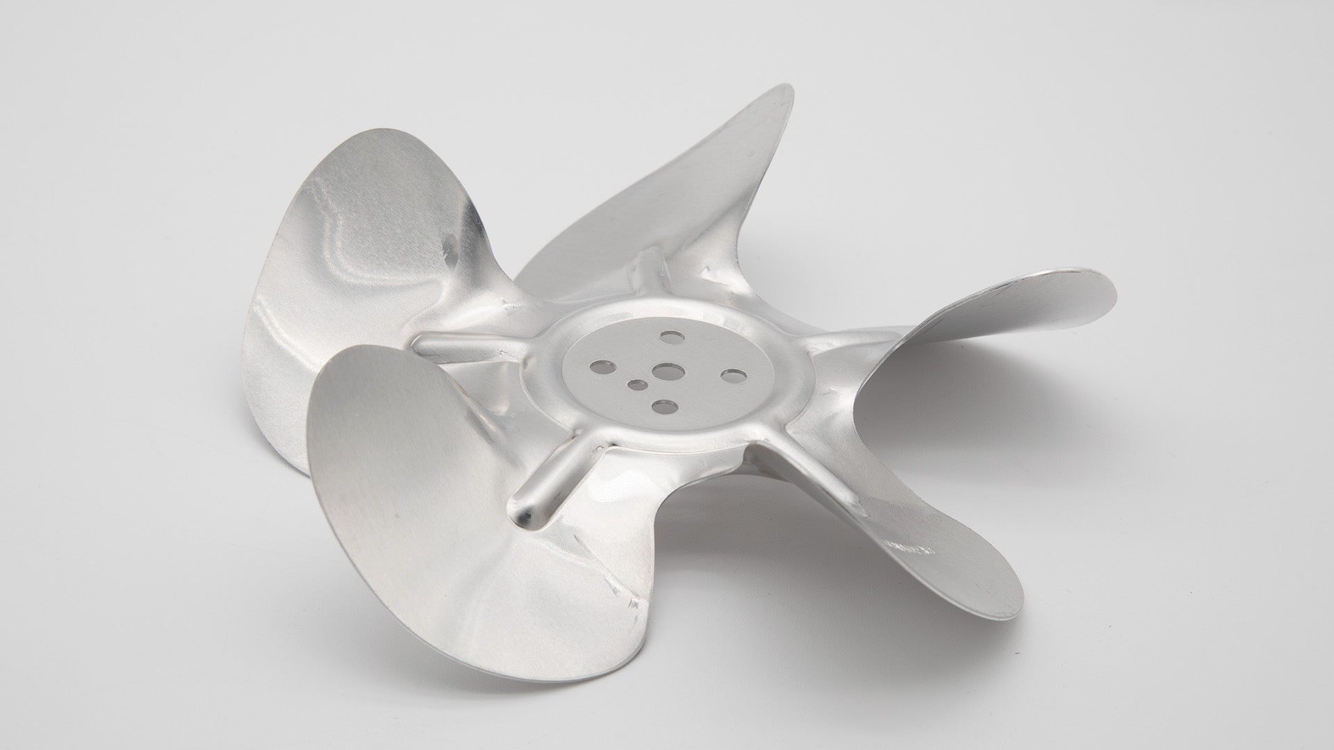 7 Inch Fan Blade - High Performance Cooling Fan Replacement Part for Home, Office & Workshop Ventilation