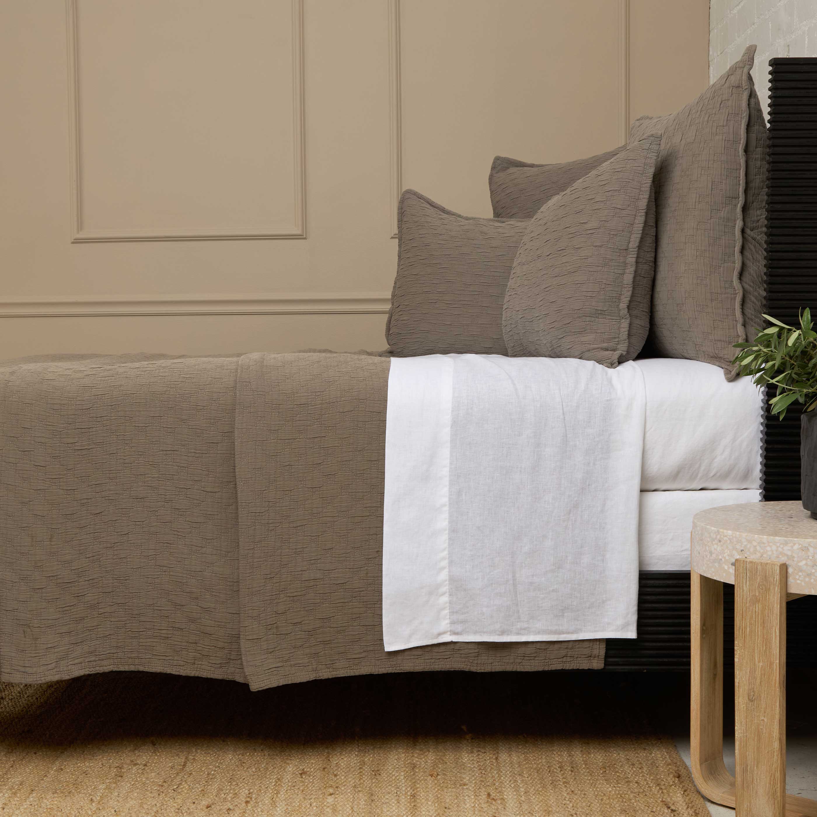 Ojai Matelasse Collection - Luxury Quilted Bedding Set for Home Decor | Perfect for Master Bedroom, Guest Room & Cozy Retreats