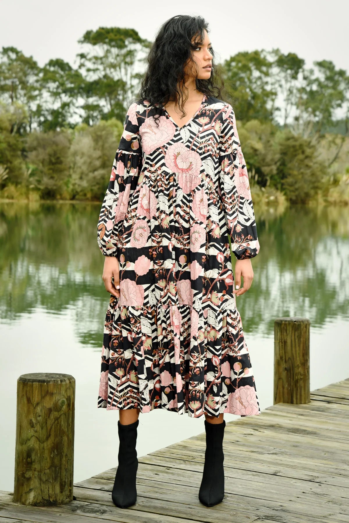 Elegant Pink Floral Midi Dress for Women - Romantic Summer Dress for Date Night, Garden Party & Beach Vacation