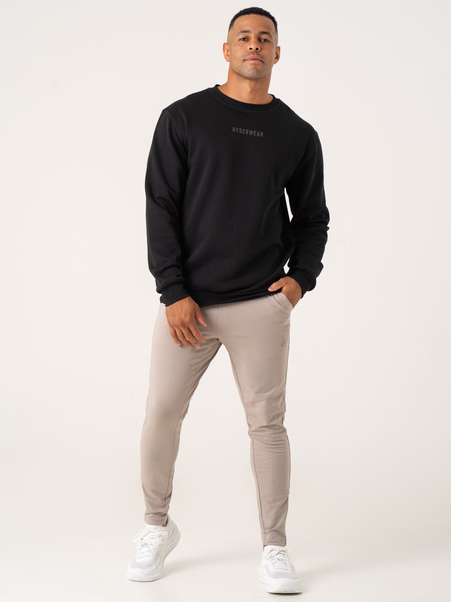 Pursuit Pullover Hoodie - Black | Men's & Women's Casual Wear for Outdoor Activities & Street Style