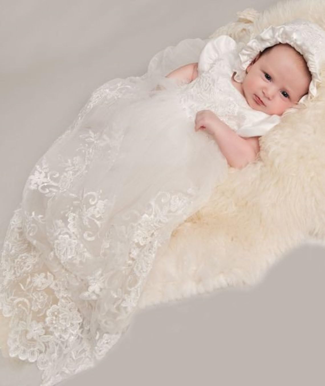 Luxurious SIRRI Baby Girls Christening Gown & Bonnet Set - Elegant Baptism Outfit for Newborns 0-9 Months - Perfect for Christenings, Baby Showers & Special Occasions