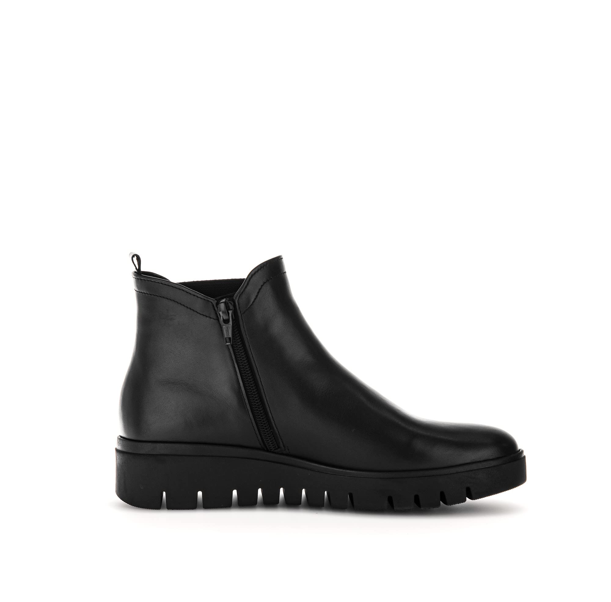 Gabor Women's Ankle Boots - Stylish Chelsea Boots for Ladies | Comfortable & Fashionable Footwear for Work, Casual Outings & Fall/Winter Seasons