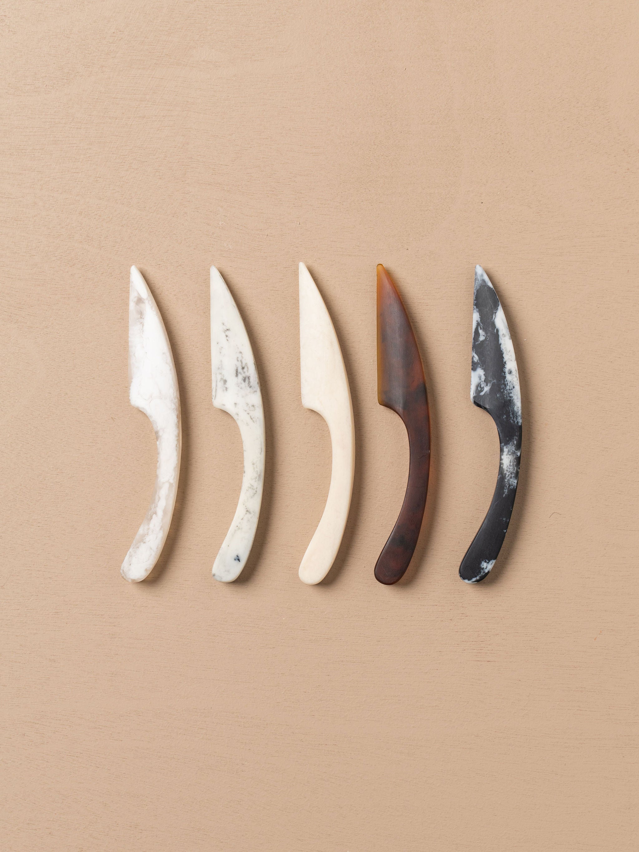 Premium Flow Curved Cheese Knife - Ash Black Handle | Ergonomic Design for Smooth Cheese Slicing | Perfect for Charcuterie Boards, Wine Parties & Gourmet Cooking