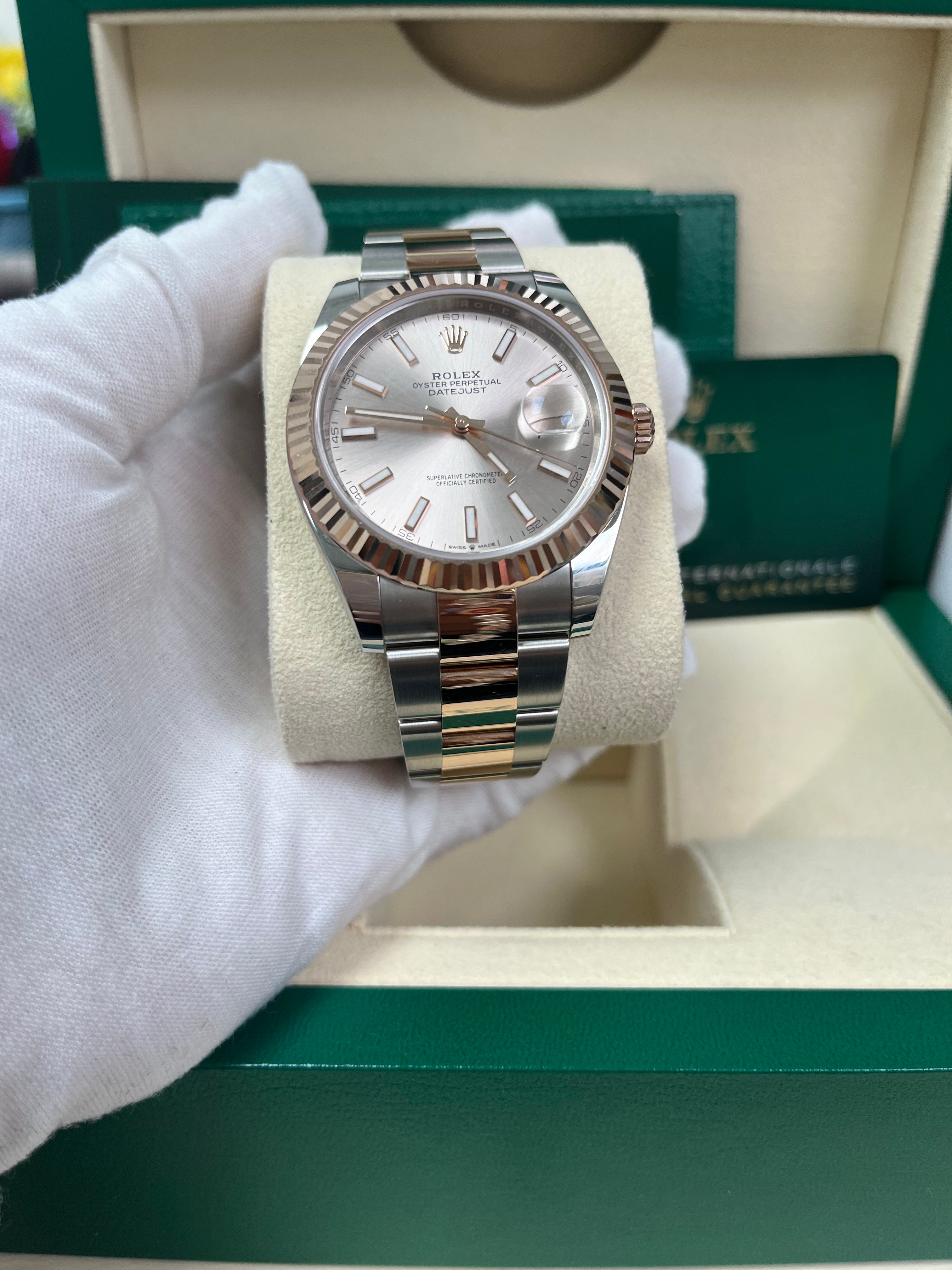 Rolex Datejust 41 Watch - Steel & Everose Gold, Fluted Bezel, Sundust Dial, Oyster Bracelet | Luxury Men's Watch for Business, Formal & Special Occasions