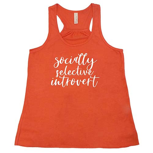 Socially Selective Introvert Shirt - Funny Graphic Tee for Introverts & Shy People - Perfect for Casual Wear, Parties & Gifts