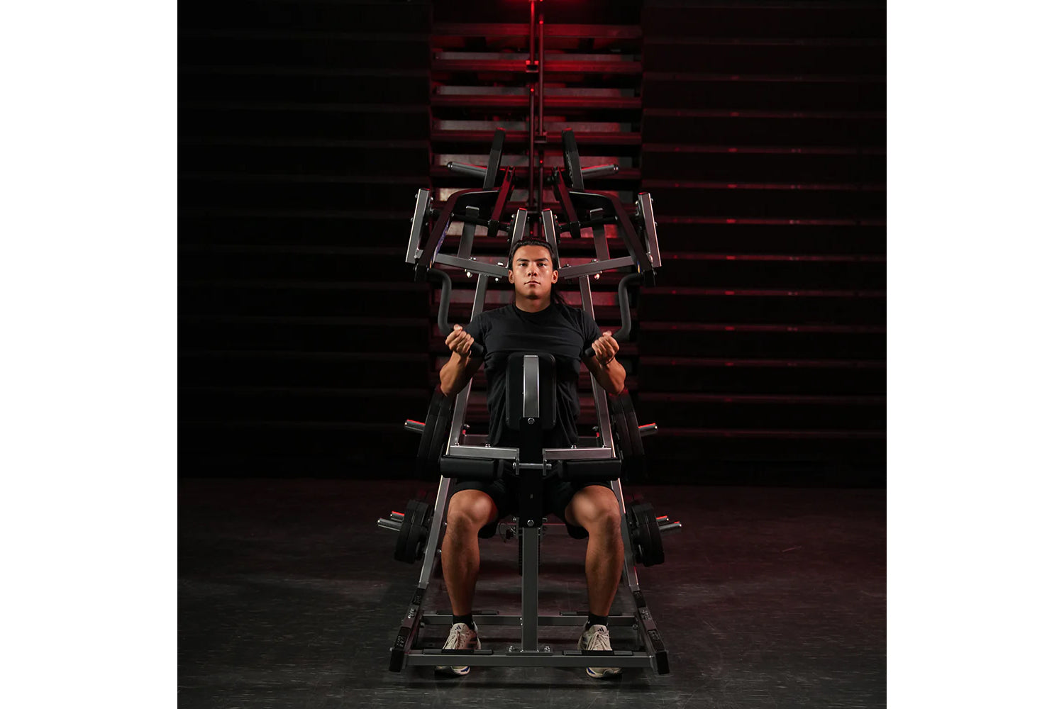 Hammer Strength Plate Loaded Iso-Lateral Front Lat Pulldown Machine - Professional Gym Equipment for Back Workouts & Strength Training - Perfect for Home Gyms & Commercial Fitness Centers