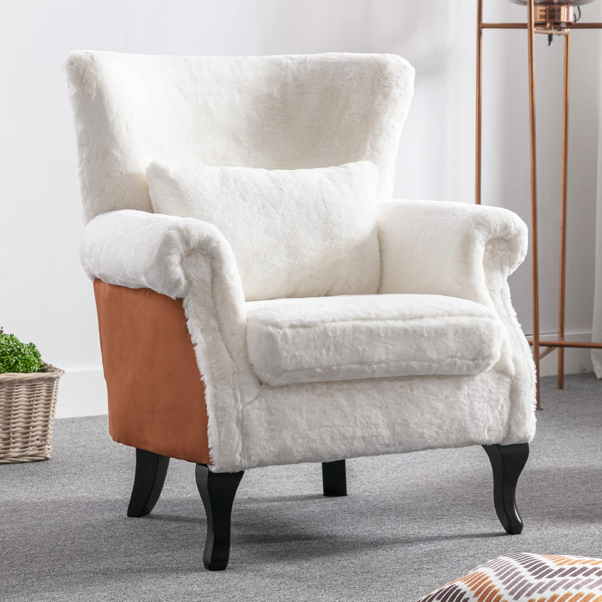 Kmax Fur Club Chair - Mid Century Modern Wingback Accent Chair with Padded Seating & Wooden Legs - Luxurious Throne-Style Chair for Living Room, Bedroom or Home Office Decor - Perfect for Reading Nooks, Lounge Areas & Cozy Spaces (White)