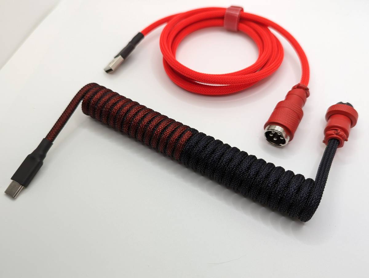 Premium Coiled Keyboard Cable - Ausmodshop Magma Style for Mechanical Keyboards (Gaming, Office, Typing)