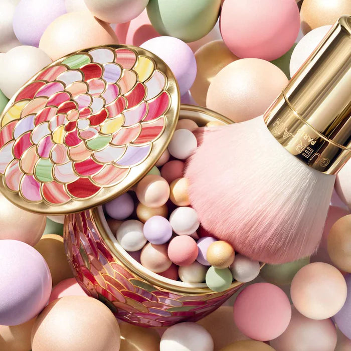 Guerlain Meteorites Pearls Illuminating & Setting Powder - Lightweight Loose Finishing Powder for a Flawless Makeup Look | Perfect for Daily Wear & Special Occasions