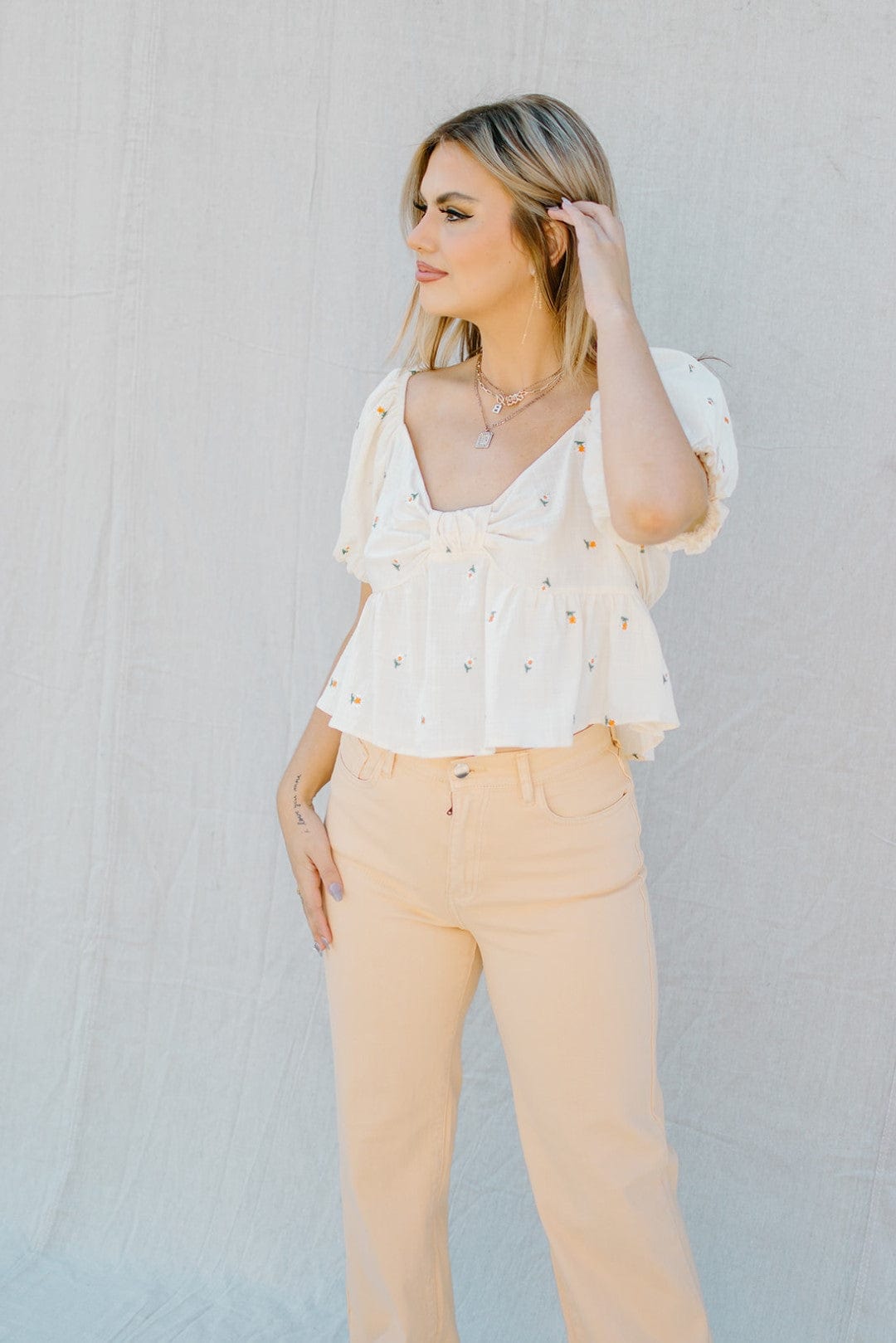Elegant Cream Floral Print Flowy Blouse for Women - Perfect for Spring Outfits, Date Nights & Casual Wear