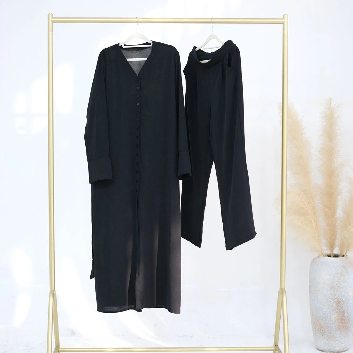 Wrinkle-Free 2-Piece Outfit for Women - Comfortable Top & Pants Set #25945 | Perfect for Office, Travel & Casual Everyday Wear