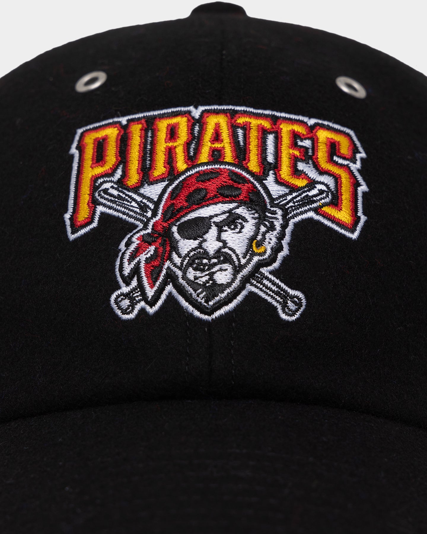 47 Brand Pittsburgh Pirates Wool '47 Clean Up Strapback Black Hat - Official MLB Baseball Cap for Men & Women, Perfect for Games, Tailgating & Casual Wear