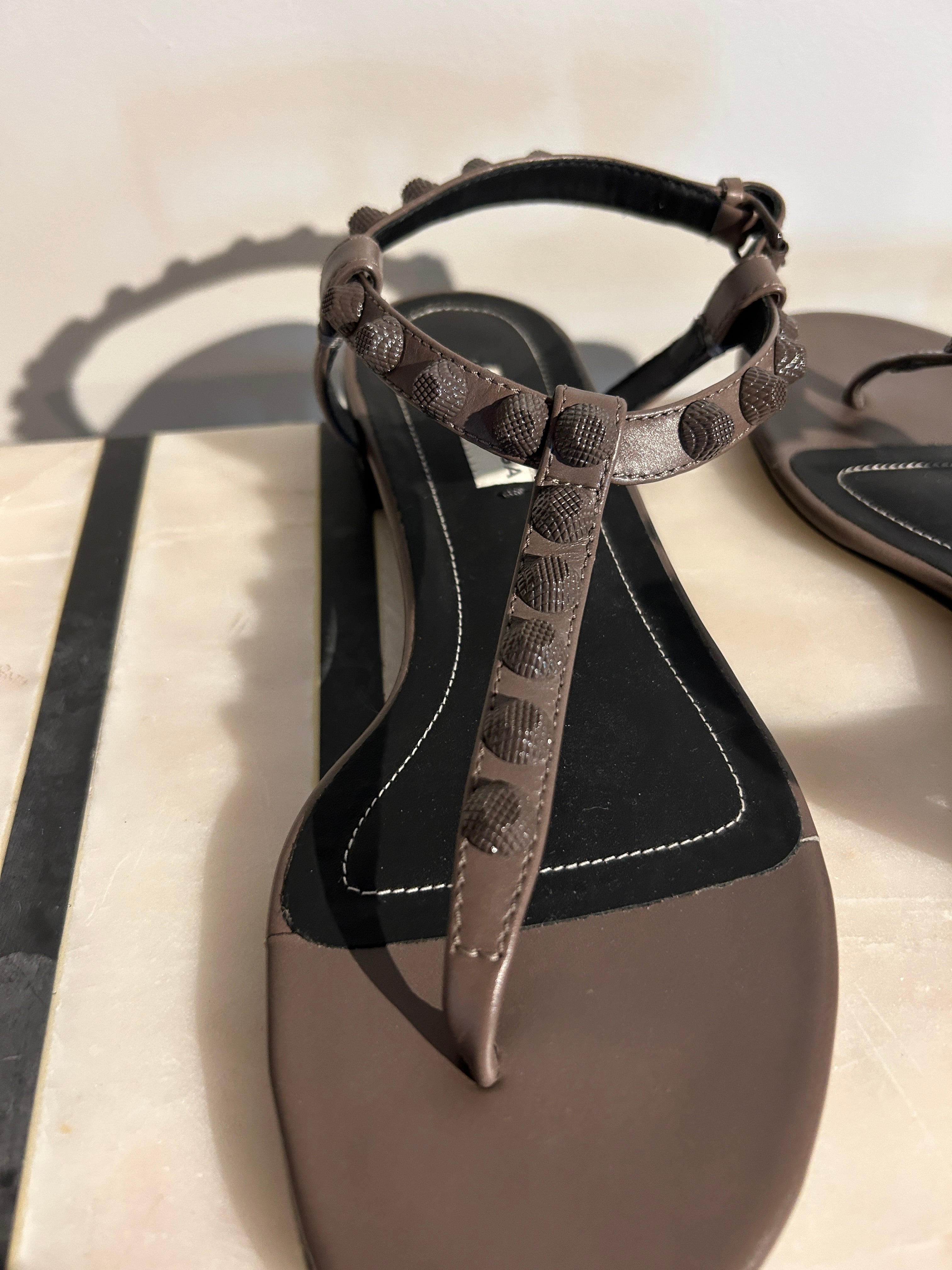 Balenciaga Arena Sandals Women Size 35.5 | Luxury Designer Leather Slide Sandals for Summer Outfits & Beach Vacations