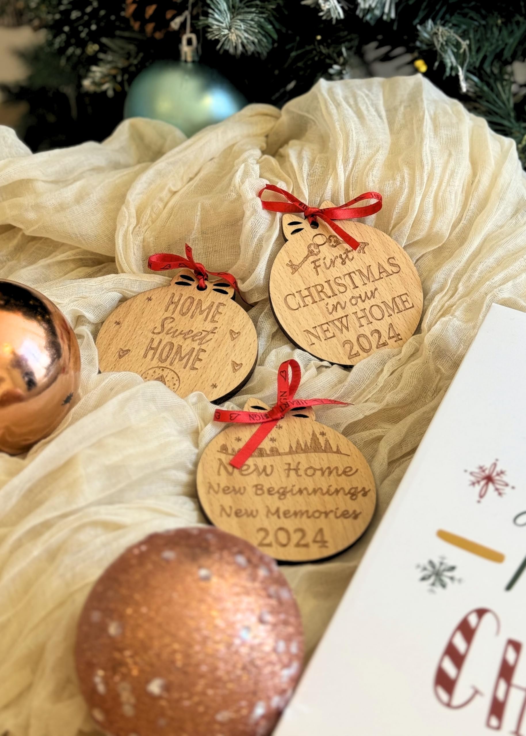 Heart's Sign First Christmas in Our New Home Ornament 2024 - Set of 3 Ceramic Keepsakes | Personalized New House Gift for Newlyweds, Couples & First-Time Homeowners | Perfect for Housewarming, Christmas Tree Decor & Holiday Memories