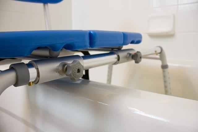 Refurbished HydroGlyde Premium Sliding Bath Transfer Bench for Elderly & Disabled - Safe Shower Seat with Non-Slip Surface for Bathroom Safety & Mobility Assistance (Ideal for Seniors, Post-Surgery Recovery & Physical Therapy)
