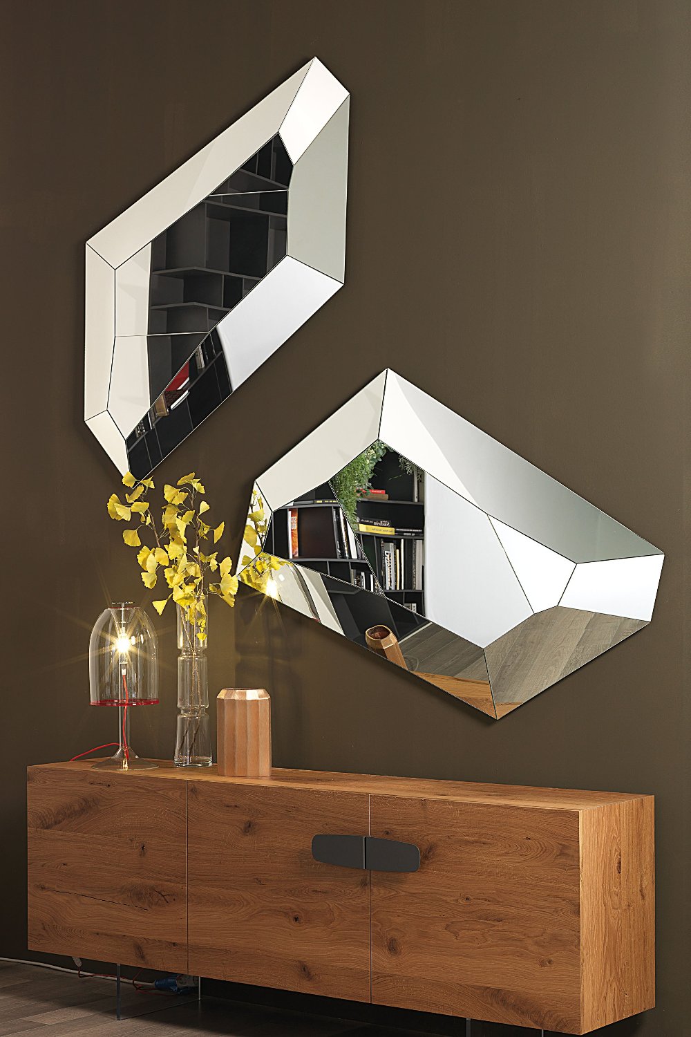 DIAMOND Wall Mirror - Elegant Full-Length Floor Mirror for Bedroom, Living Room & Entryway - Perfect for Home Decor, Vanity & Selfie Background