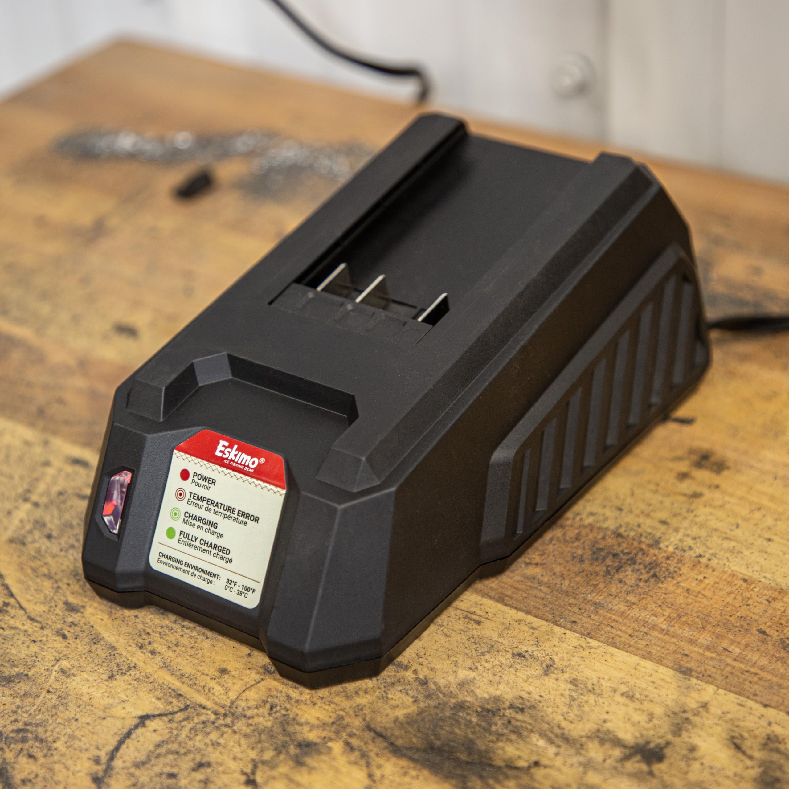 Eskimo® E40 40V Lithium-ion Battery Charger - 2-Amp Fast Charger for Power Tools (Model 43695) | Ideal for Cordless Drills, Lawn Mowers & Outdoor Equipment | Black