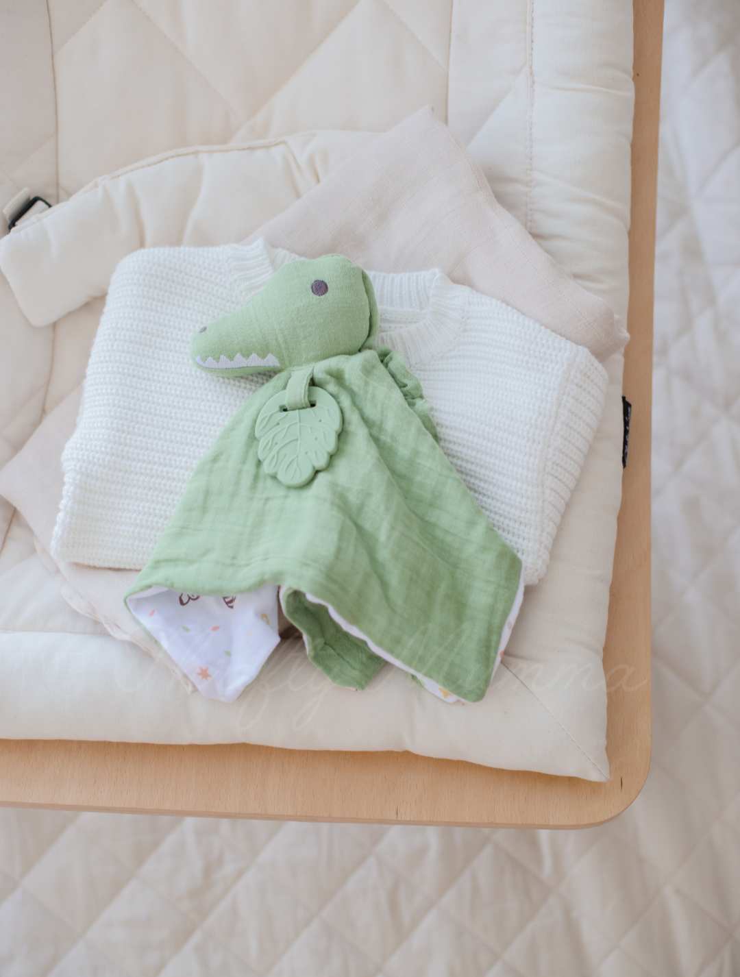 Organic Baby Comforter with Natural Rubber Teether - Soft & Safe for Newborns & Toddlers - Perfect for Soothing, Teething & Sleep Time