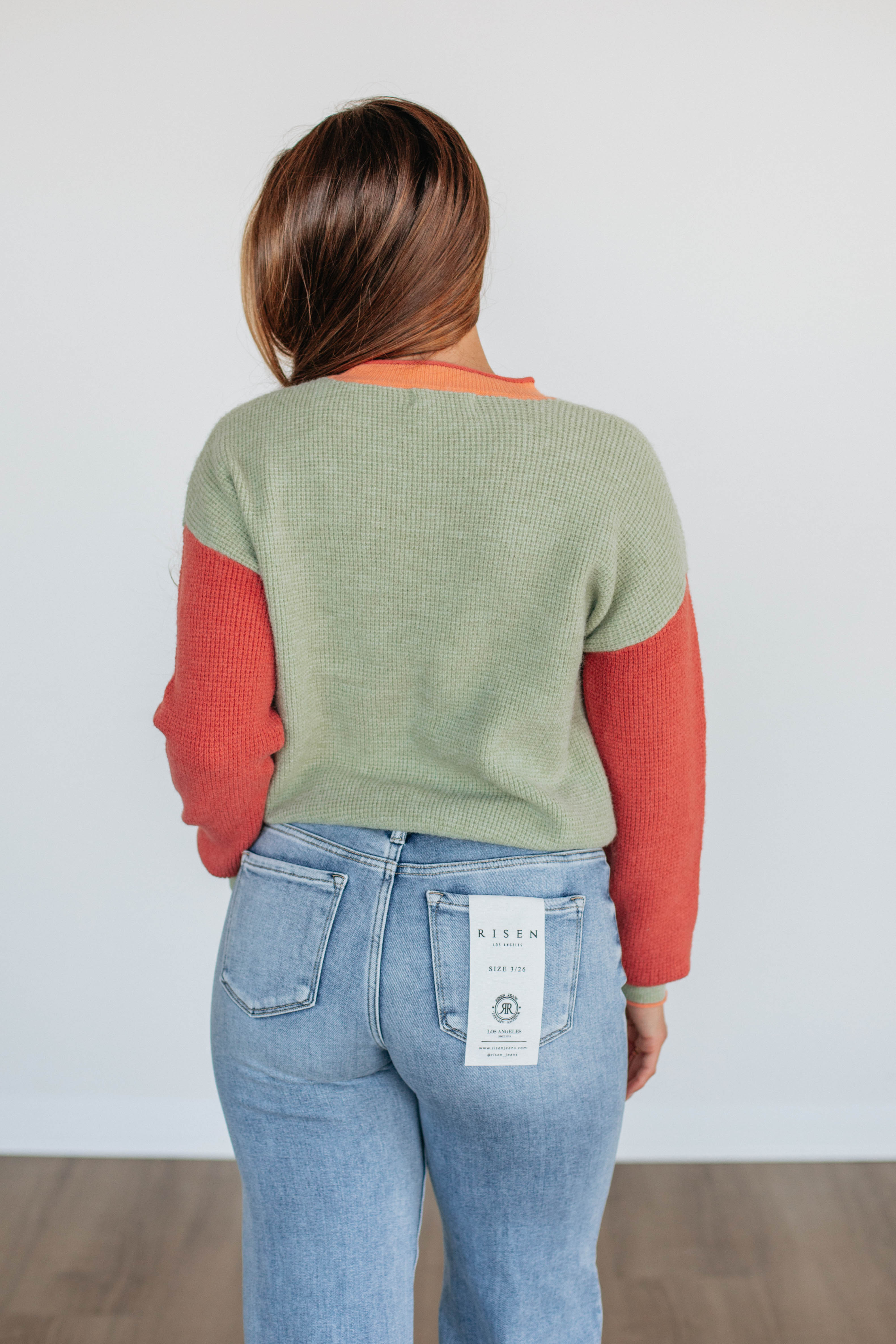 Colorblock Knit Sweater for Women - Stylish Thyme Green Pullover for Casual Outings & Cozy Fall Fashion