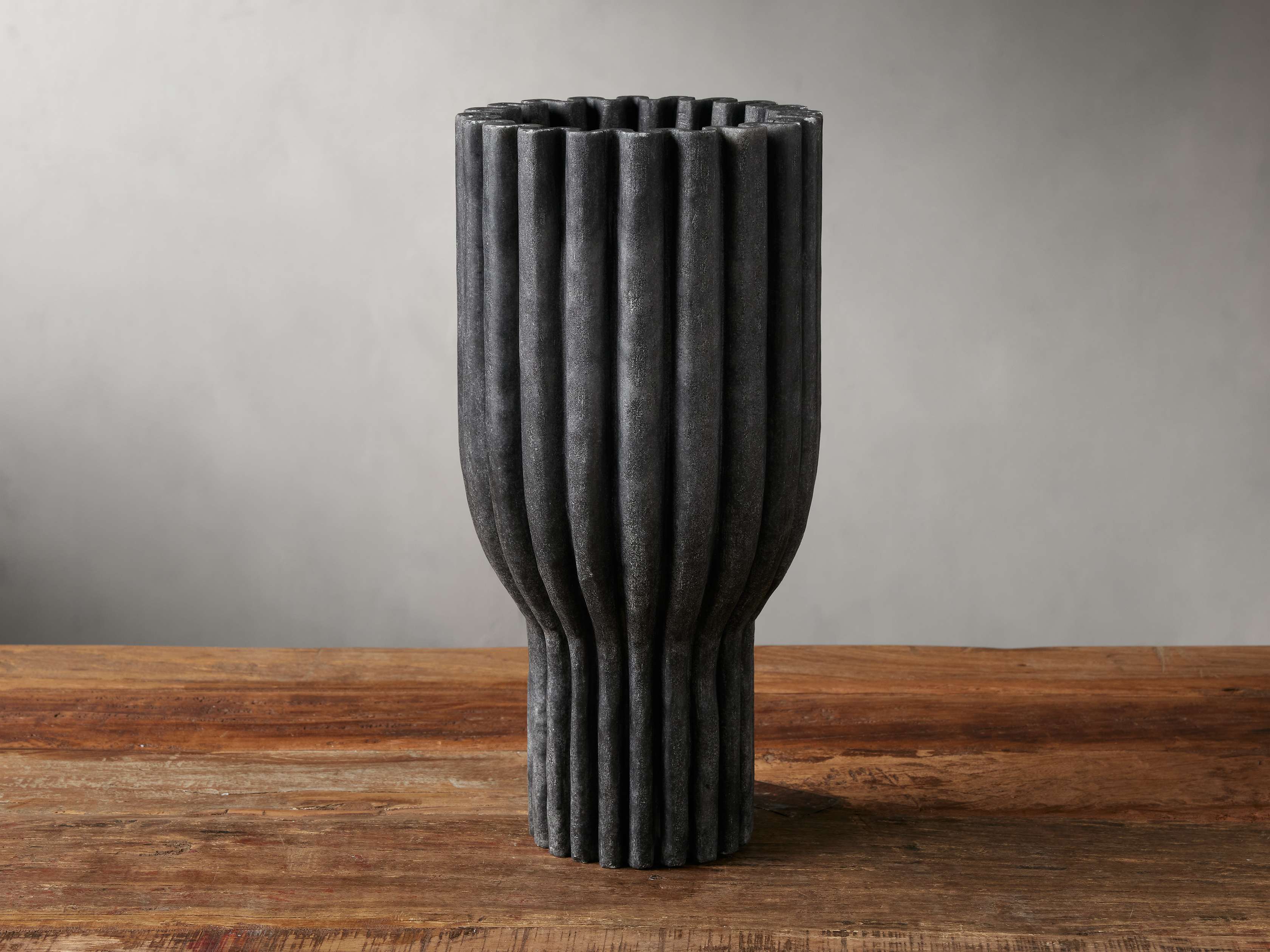 Elegant Black Edel Ruffle Vase - Modern Home Decor for Living Room, Dining Table & Wedding Centerpieces