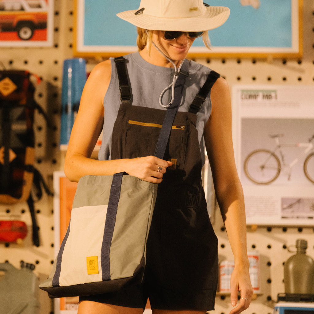 Mountain Essential Tote Bag - Durable & Stylish Waterproof Tote for Women - Perfect for Hiking, Travel, Gym & Everyday Use
