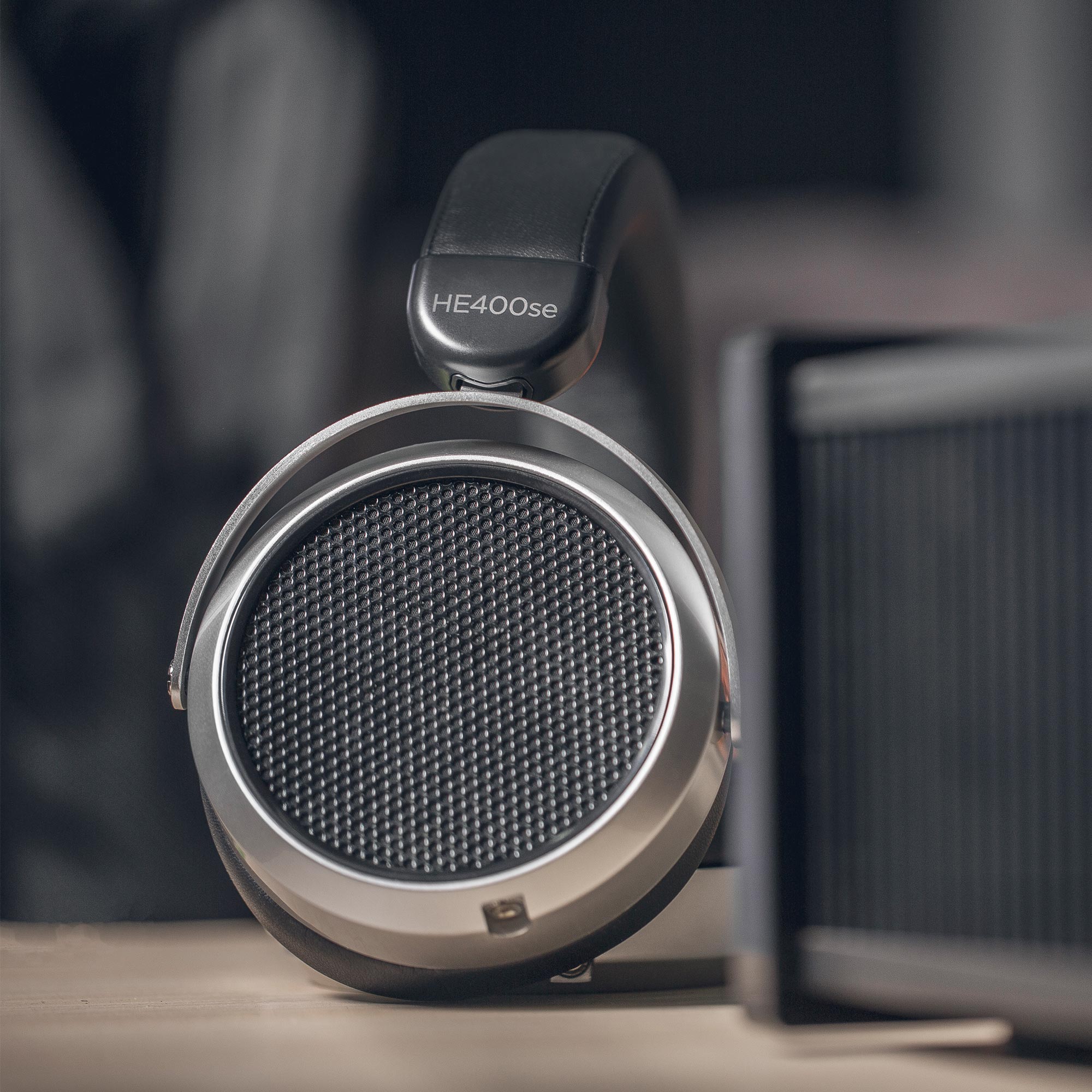 HIFIMAN HE 400SE V2 Planar Magnetic Headphones - High-Fidelity Over-Ear Open-Back Headphones for Audiophiles, Music Lovers & Studio Monitoring
