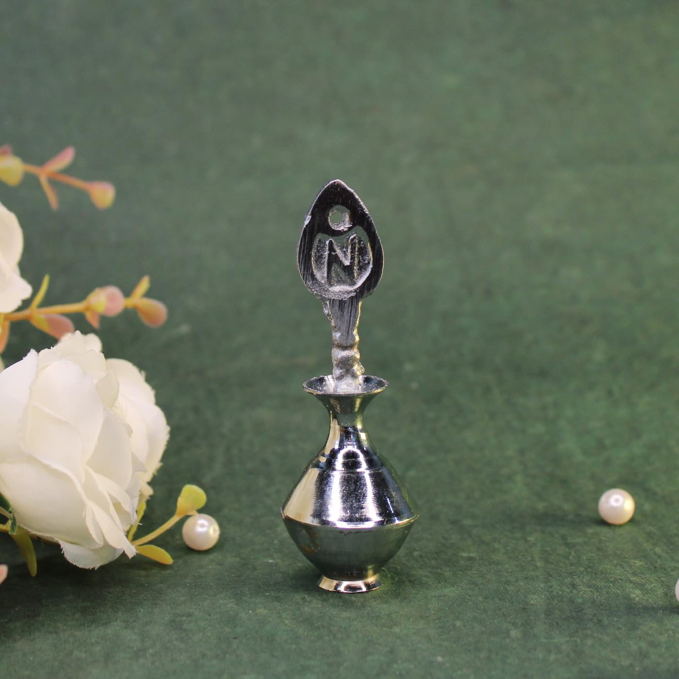 BOXO Empty Surmadani Container for Black Kajal/Surma - Traditional Eye Kohl Gift for Weddings & Special Occasions - Perfect for Mehndi, Bridal Makeup & Cultural Ceremonies