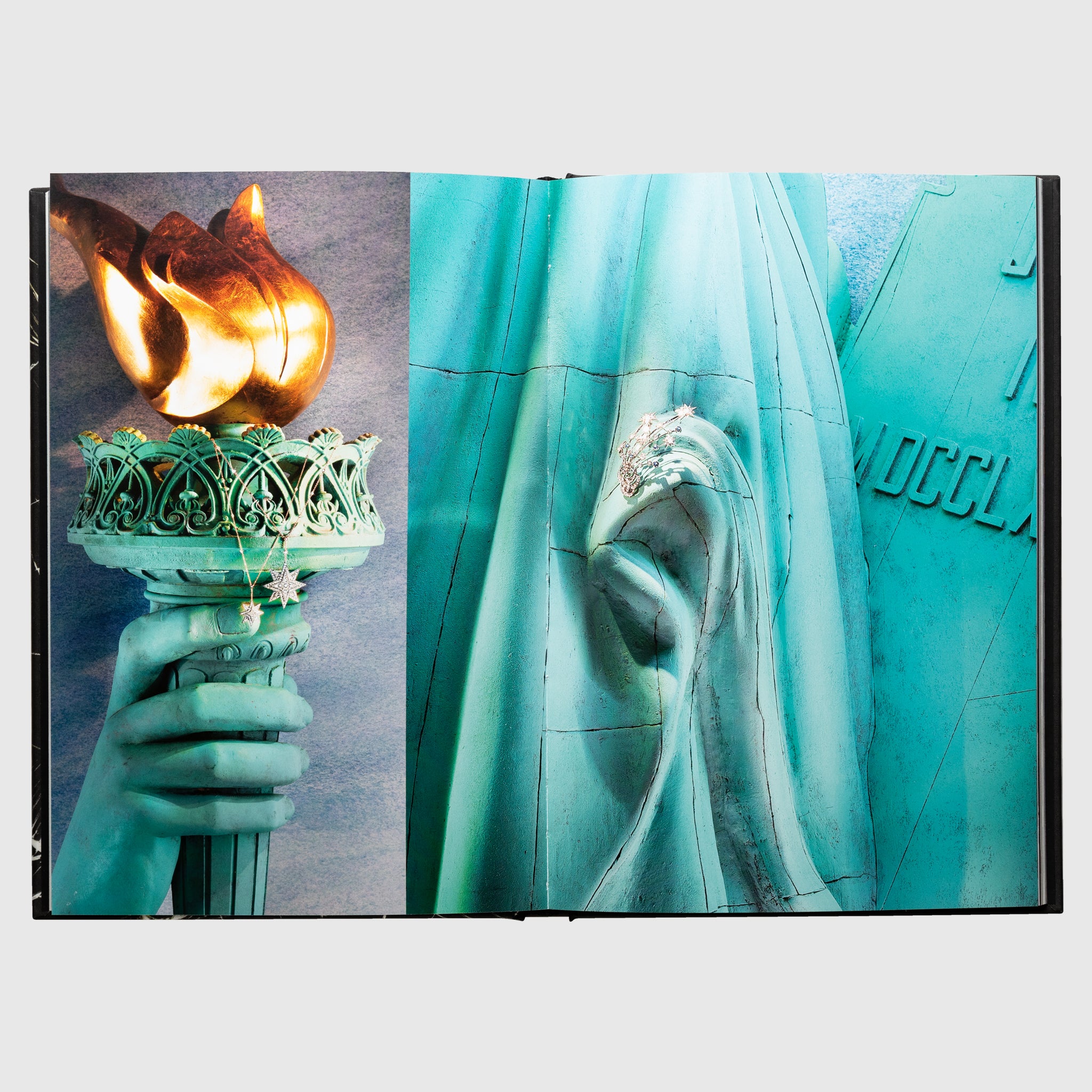 Tiffany & Co. Windows Icon Edition - Luxury Jewelry Collection for Special Occasions & Gifts