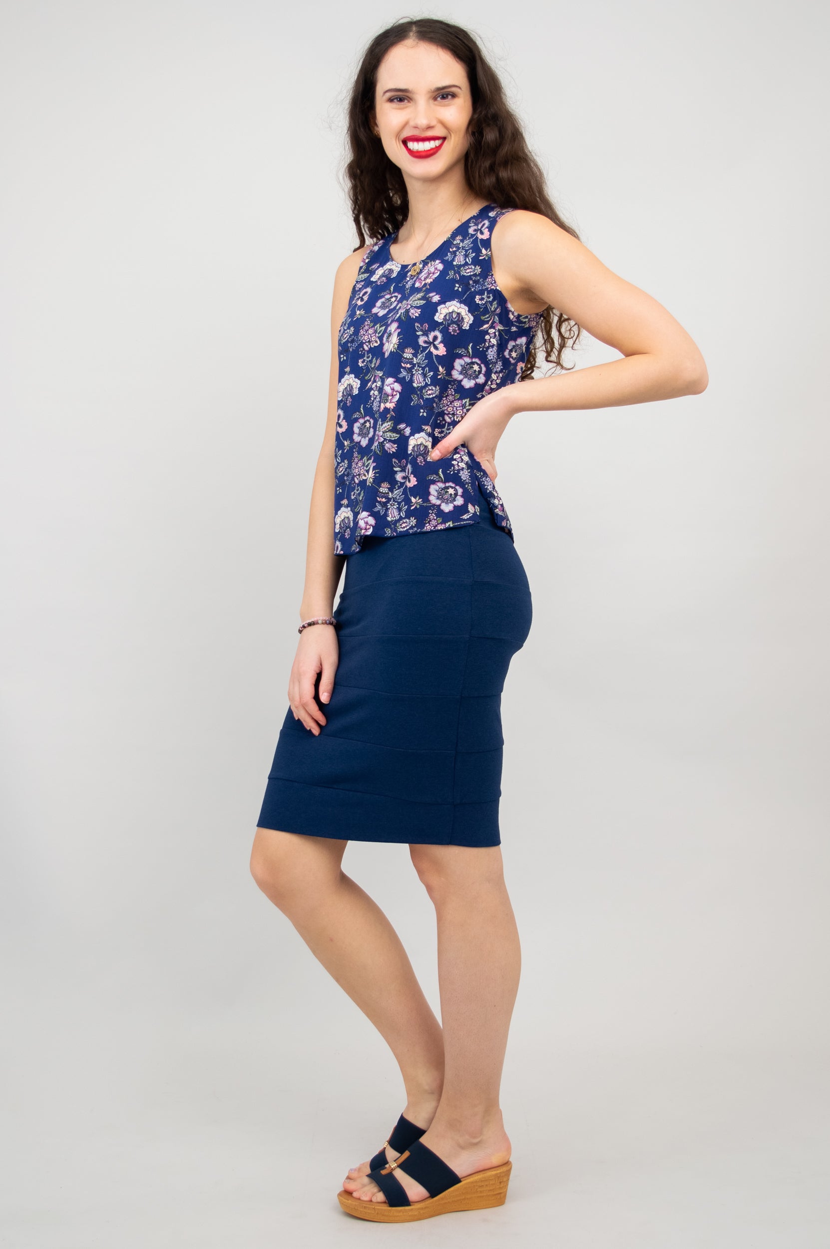 Dee Tank Top for Women - Soft & Comfortable Casual Wear - Perfect for Yoga, Running & Everyday Outfits