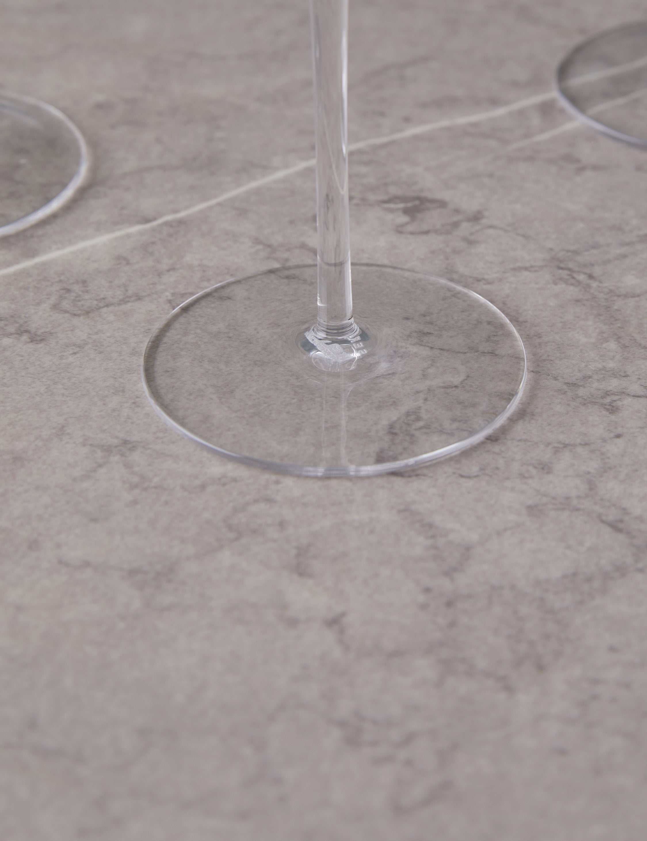Dune Glassware Collection by Kelly Wearstler x Serax - Elegant Drinking Glasses for Wine, Cocktails & Home Decor | Perfect for Entertaining, Dining & Luxury Gift Giving