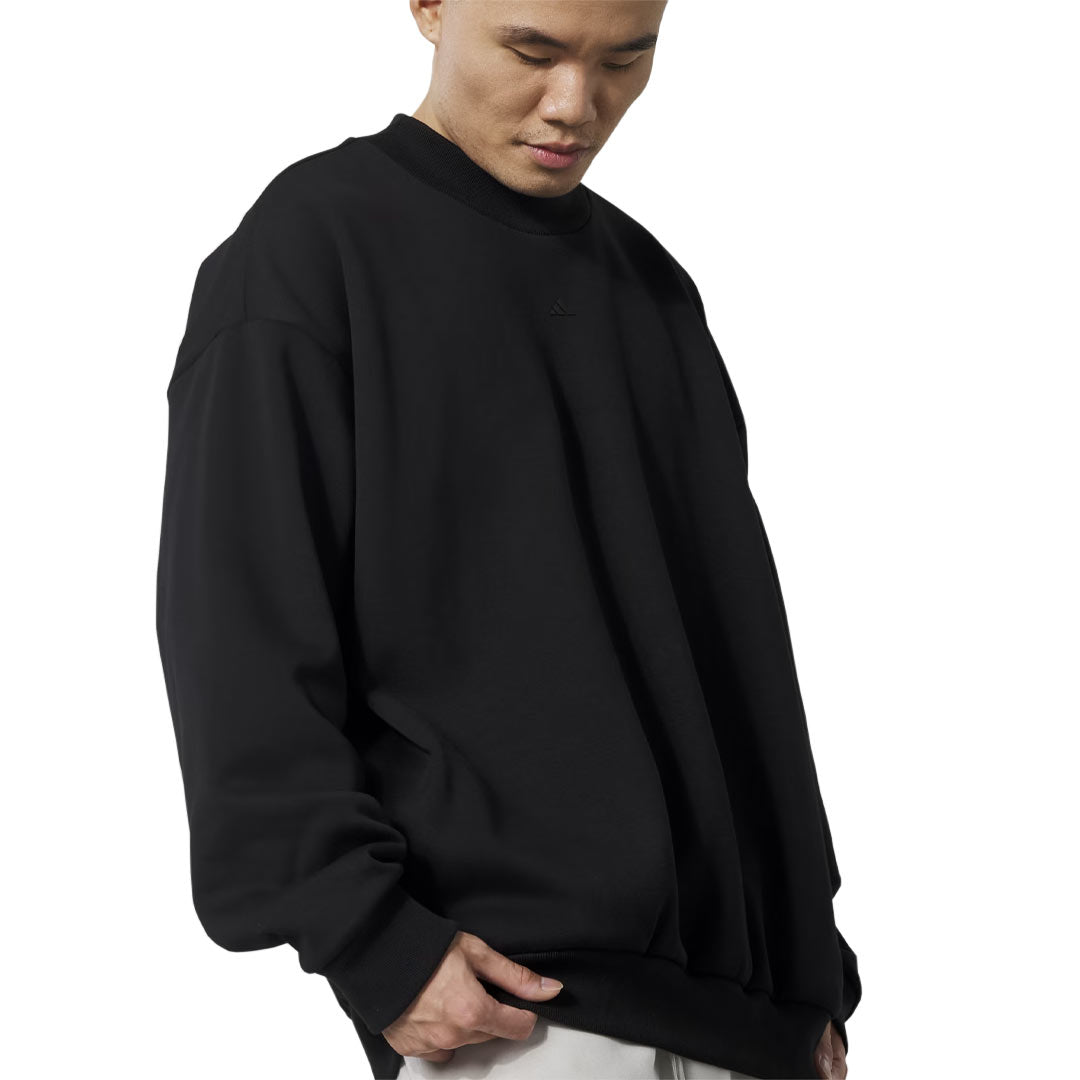 Adidas Unisex Basketball Crew Sweatshirt - IN4246 | Comfortable & Stylish Athletic Pullover for Men & Women | Perfect for Training, Games & Casual Wear