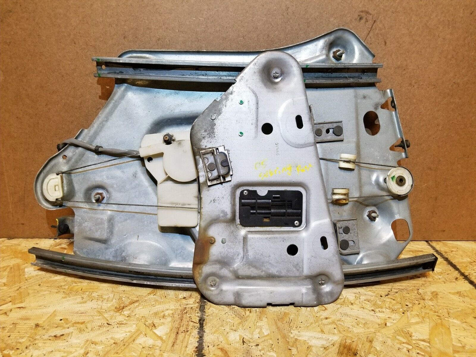 04 05 06 Chrysler Sebring Convertible Front Passenger Window Regulator Panel - OEM Replacement Part for Smooth Window Operation - Perfect for DIY Car Repairs and Window Mechanism Maintenance