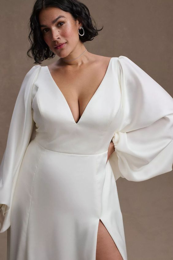 Willowby Sorvette Gown - Elegant Lace Wedding Dress for Bride, Perfect for Beach & Garden Ceremonies