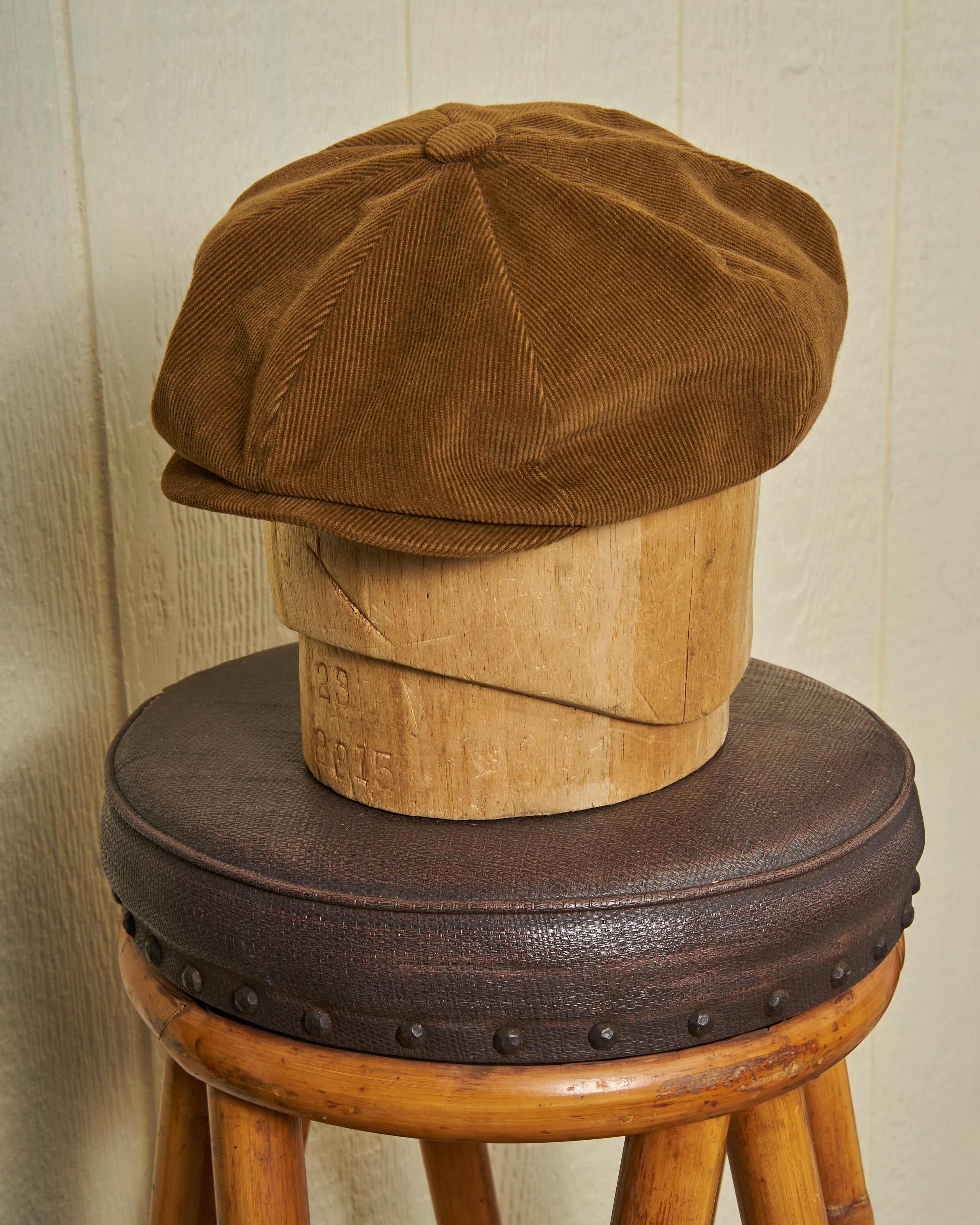 Apple Jack Cap in Russet Corduroy - Vintage Style Corduroy Baseball Cap for Men & Women - Perfect for Outdoor Activities, Casual Wear & Fashion Accessories