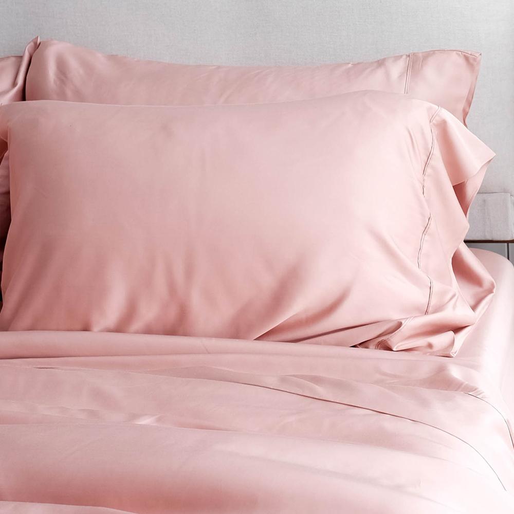 100% Organic Bamboo Pillowcase - Hypoallergenic & Breathable - Queen Size - Rose Pink - Perfect for Allergy Relief & Hot Sleepers - Bedroom & Travel Essential