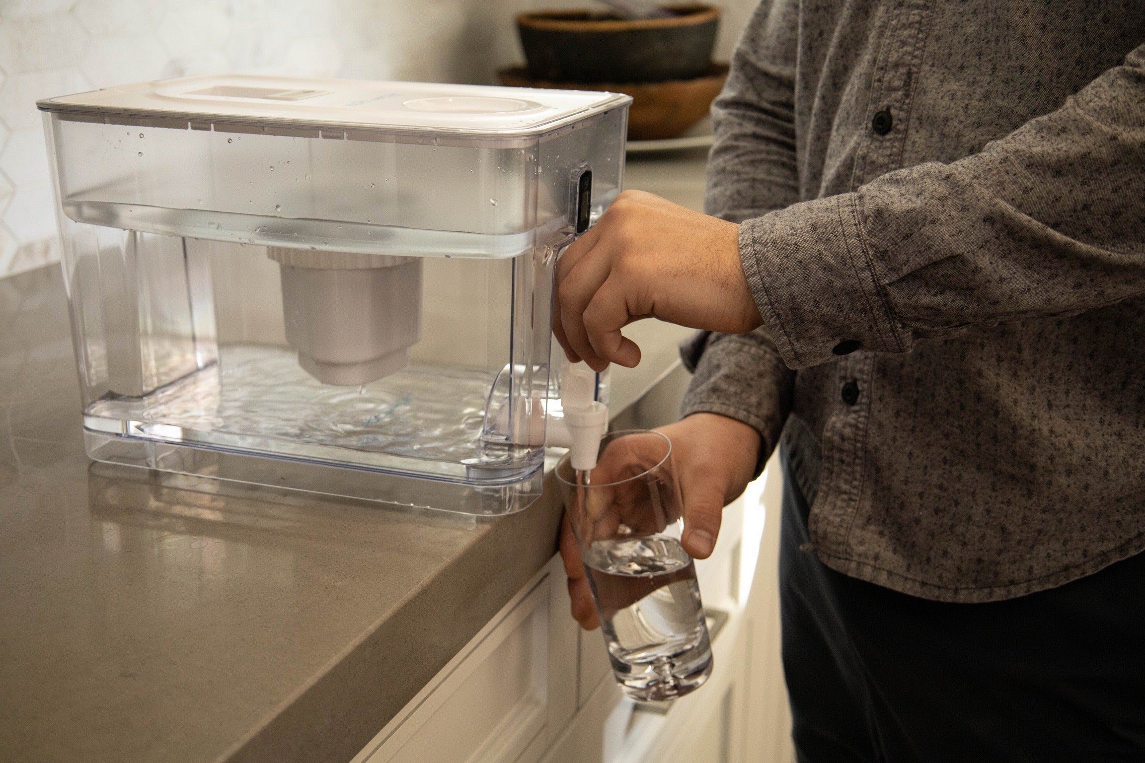 Pure Water Dispenser - Fluoride & PFAS Removal System for Clean Drinking Water | Perfect for Home, Office & Outdoor Use