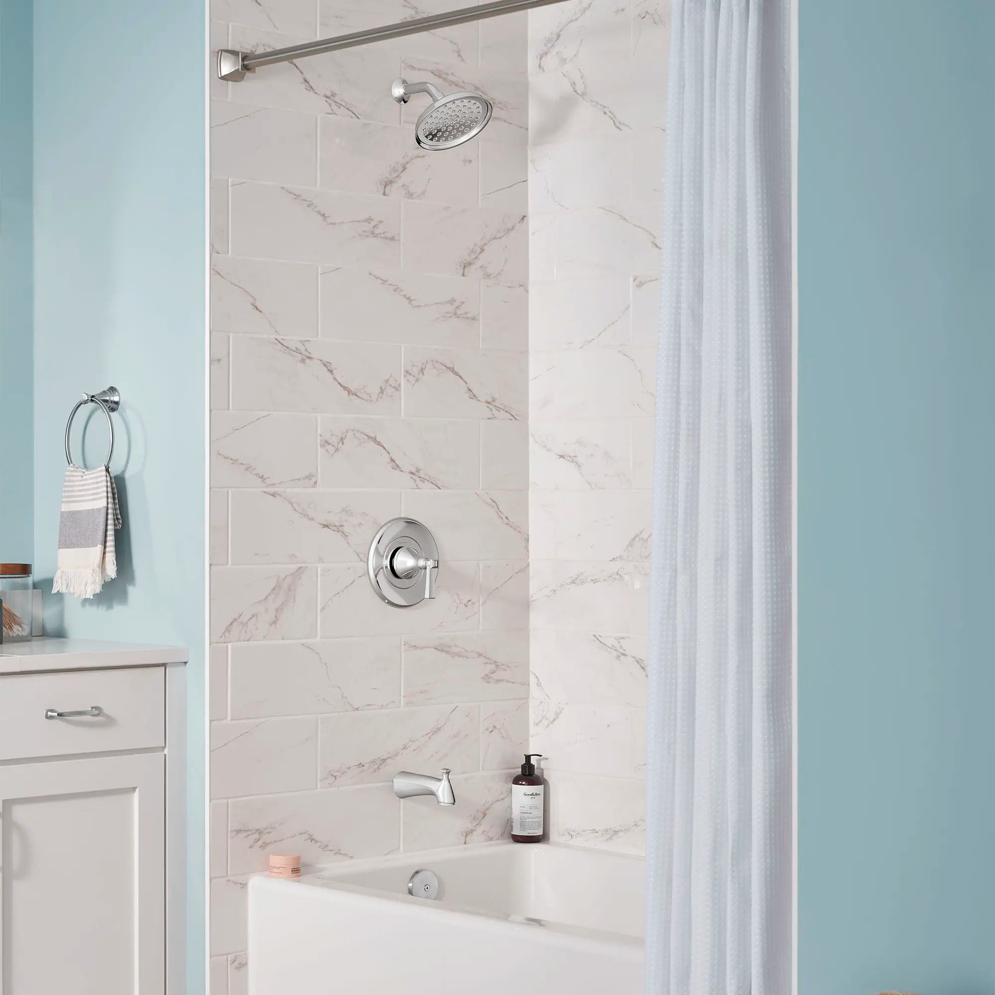 Glenmere 2.5 GPM/6.8 LPM Pressure Balance Tub and Shower Trim Kit with Showerhead & Double Ceramic Cartridge - Perfect for Bathroom Renovation and Modern Home Upgrades