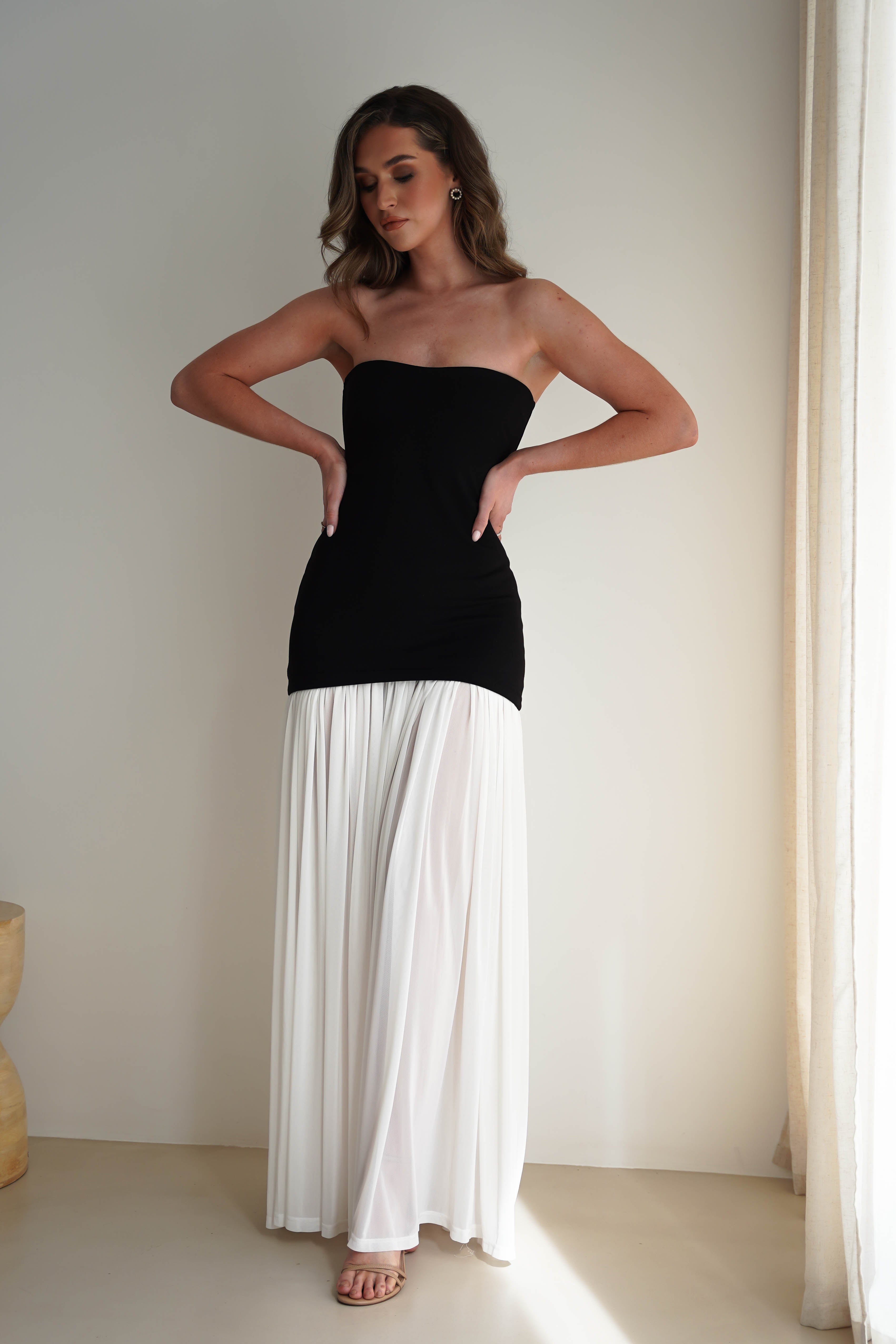 Strapless Chiffon Maxi Dress for Women - Elegant Black & White Flowy Skirt | Perfect for Summer Beach, Wedding, Party & Evening Occasions