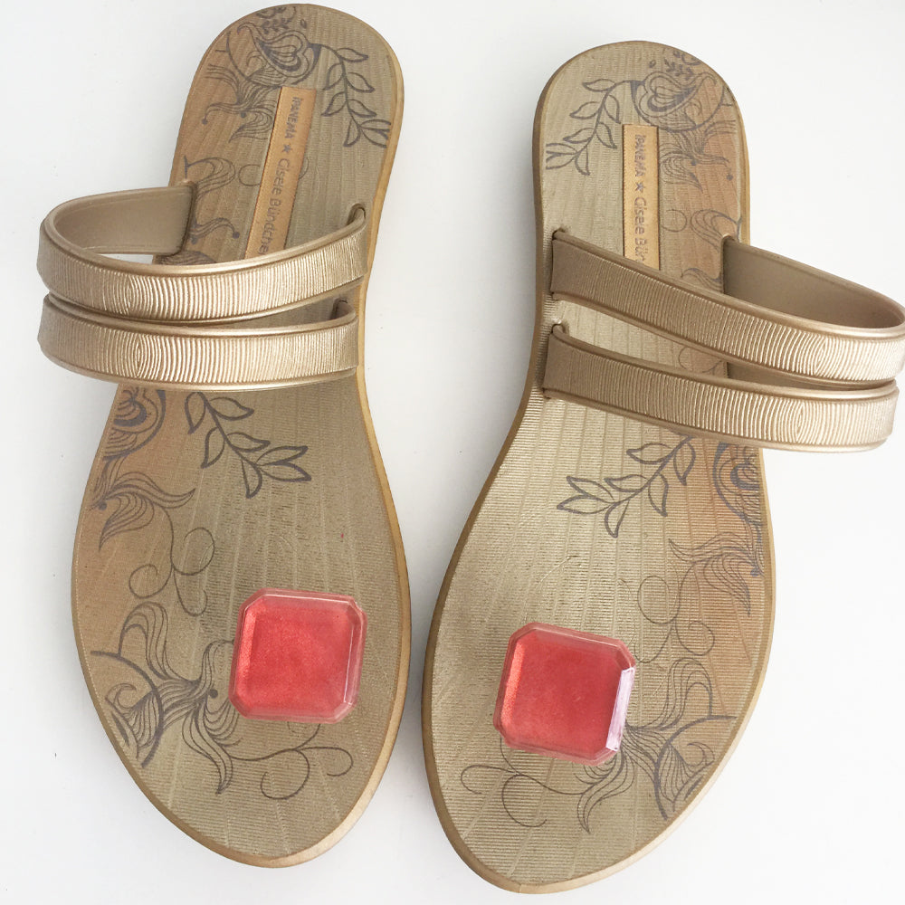 Ipanema Jelly Flip Flops for Women - Comfortable & Stylish Summer Sandals - Perfect for Beach, Pool, and Casual Wear