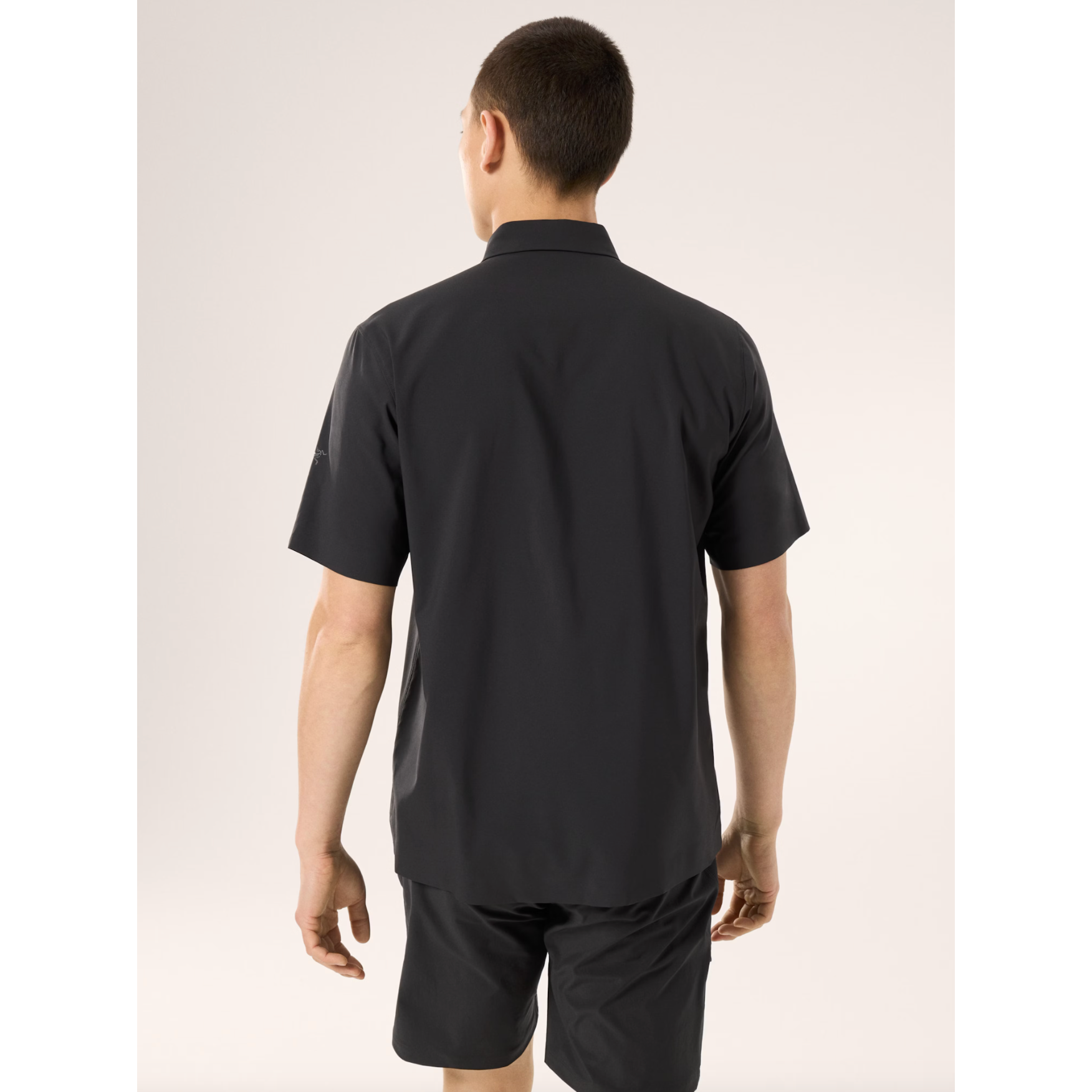 Arc'teryx Men's Skyline Short Sleeve Shirt - Lightweight, Breathable & Quick-Drying for Hiking & Outdoor Adventures