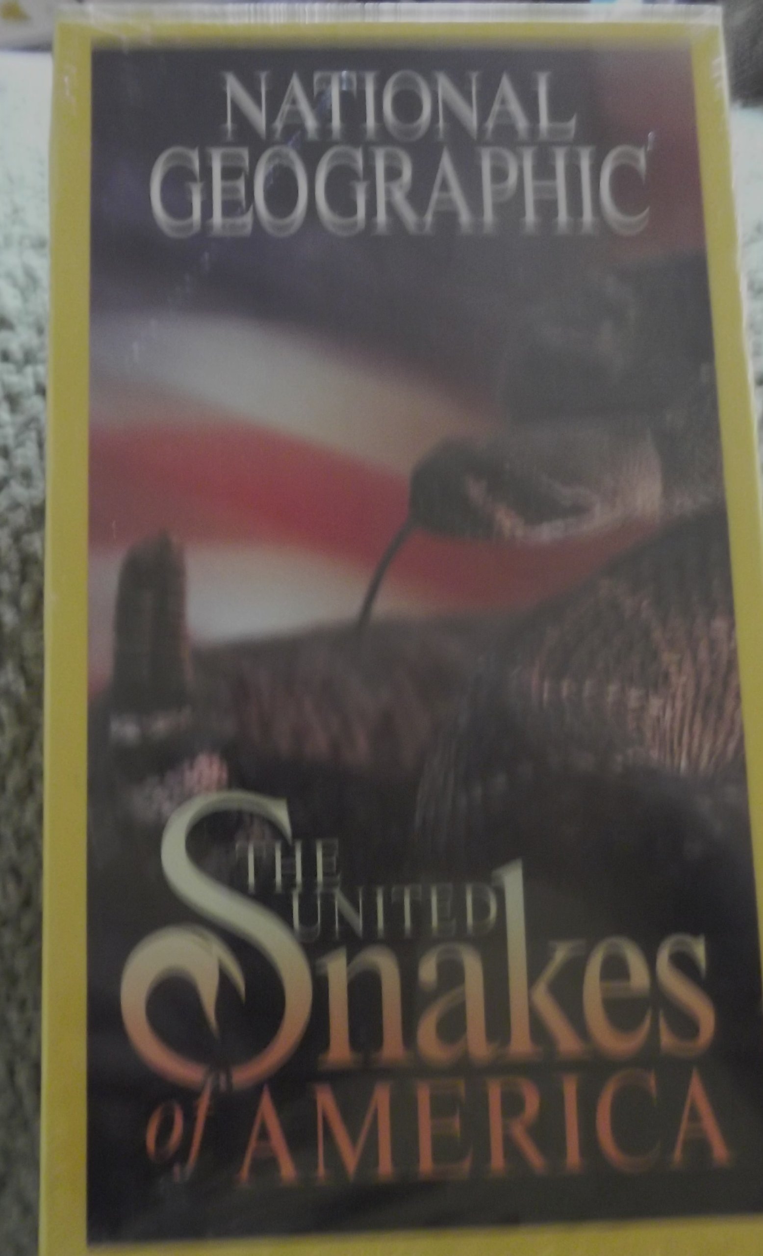 National Geographic United Snakes of America - Educational Reptile Book for Kids & Adults - Perfect for Classroom Learning, Nature Enthusiasts & Wildlife Research