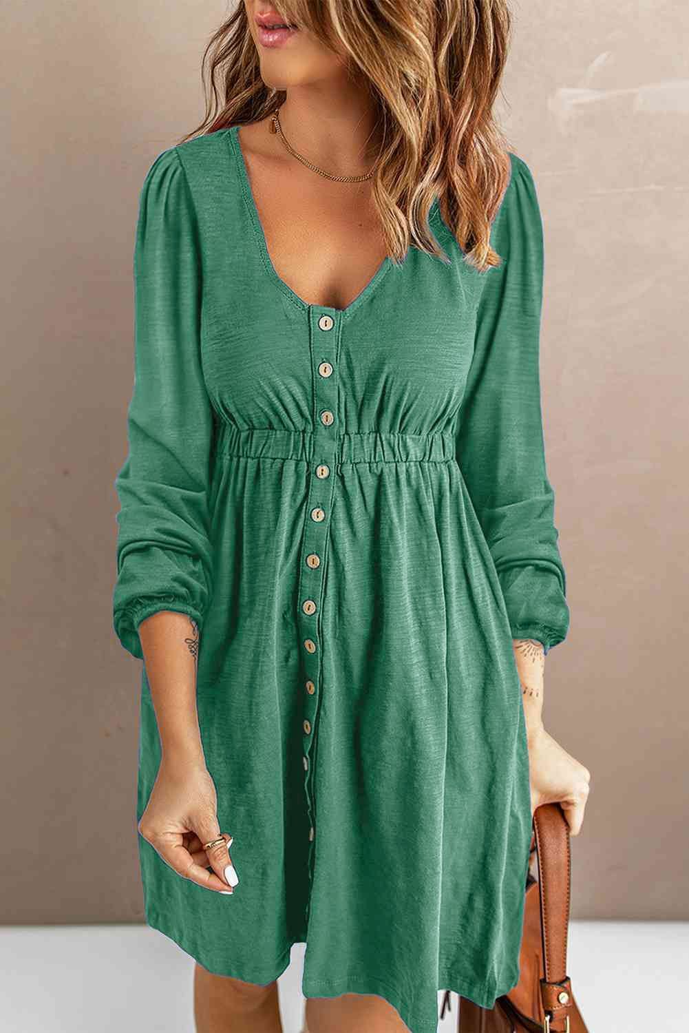 Elegant Scoop Neck Empire Waist Long Sleeve Mini Dress for Women - Perfect for Cocktail Parties, Date Nights & Special Occasions